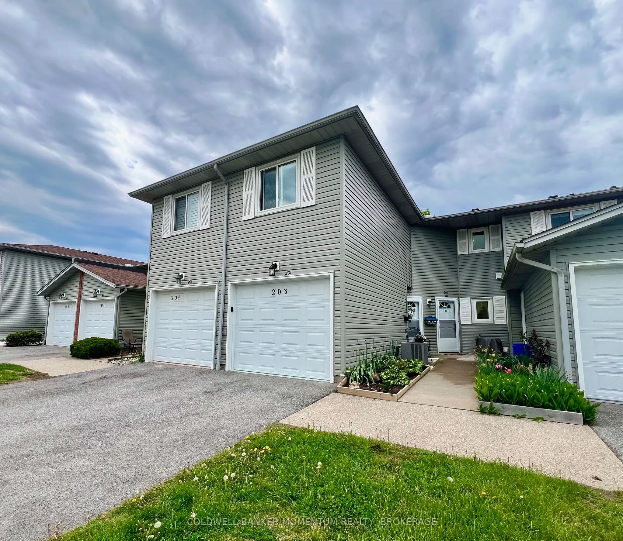 201 Dorchester Boulevard, #203