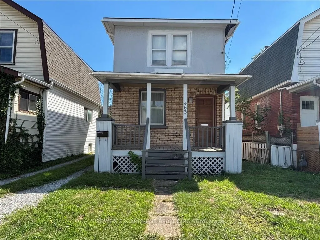 463 East Main Street