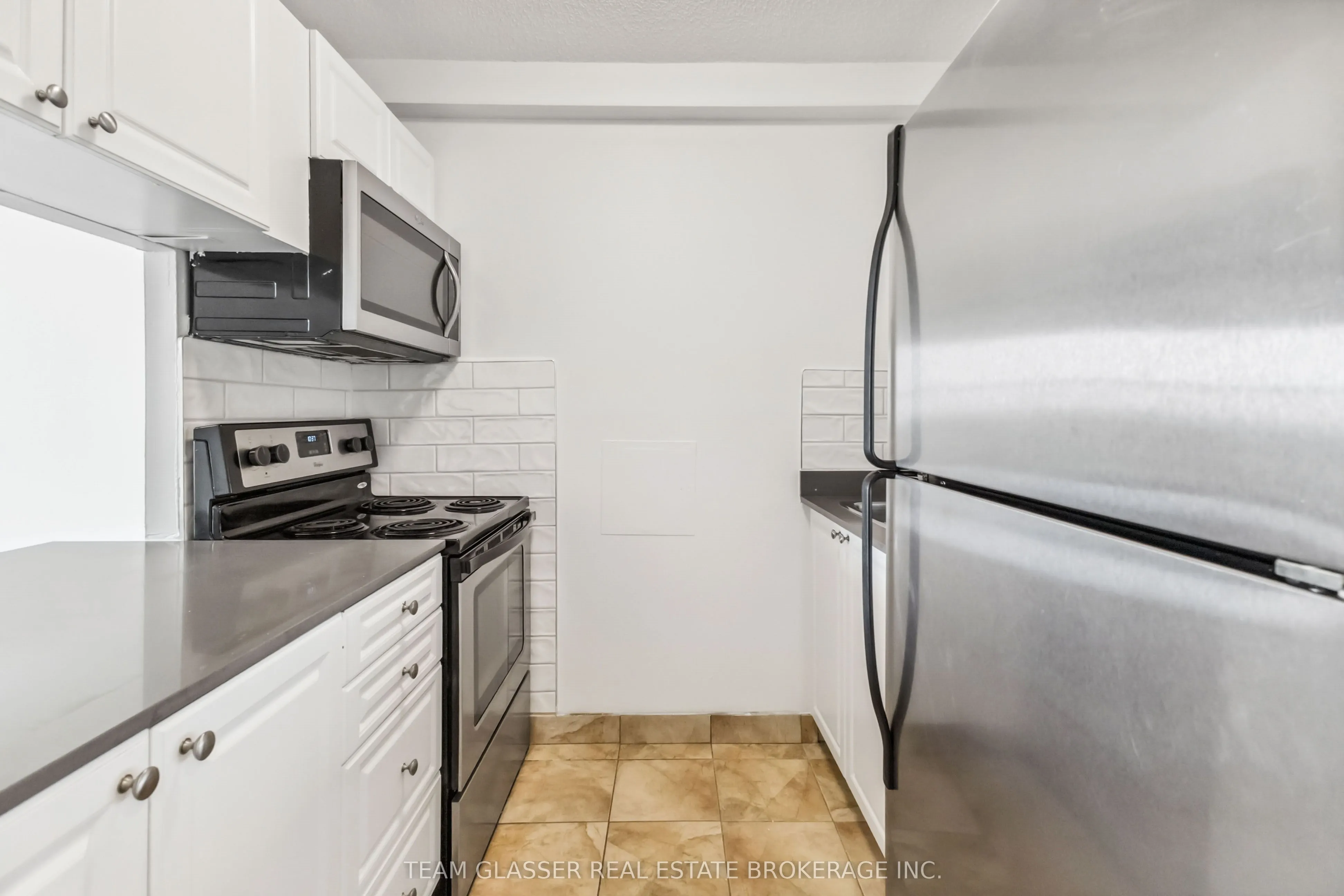 21 King Street, #1213
