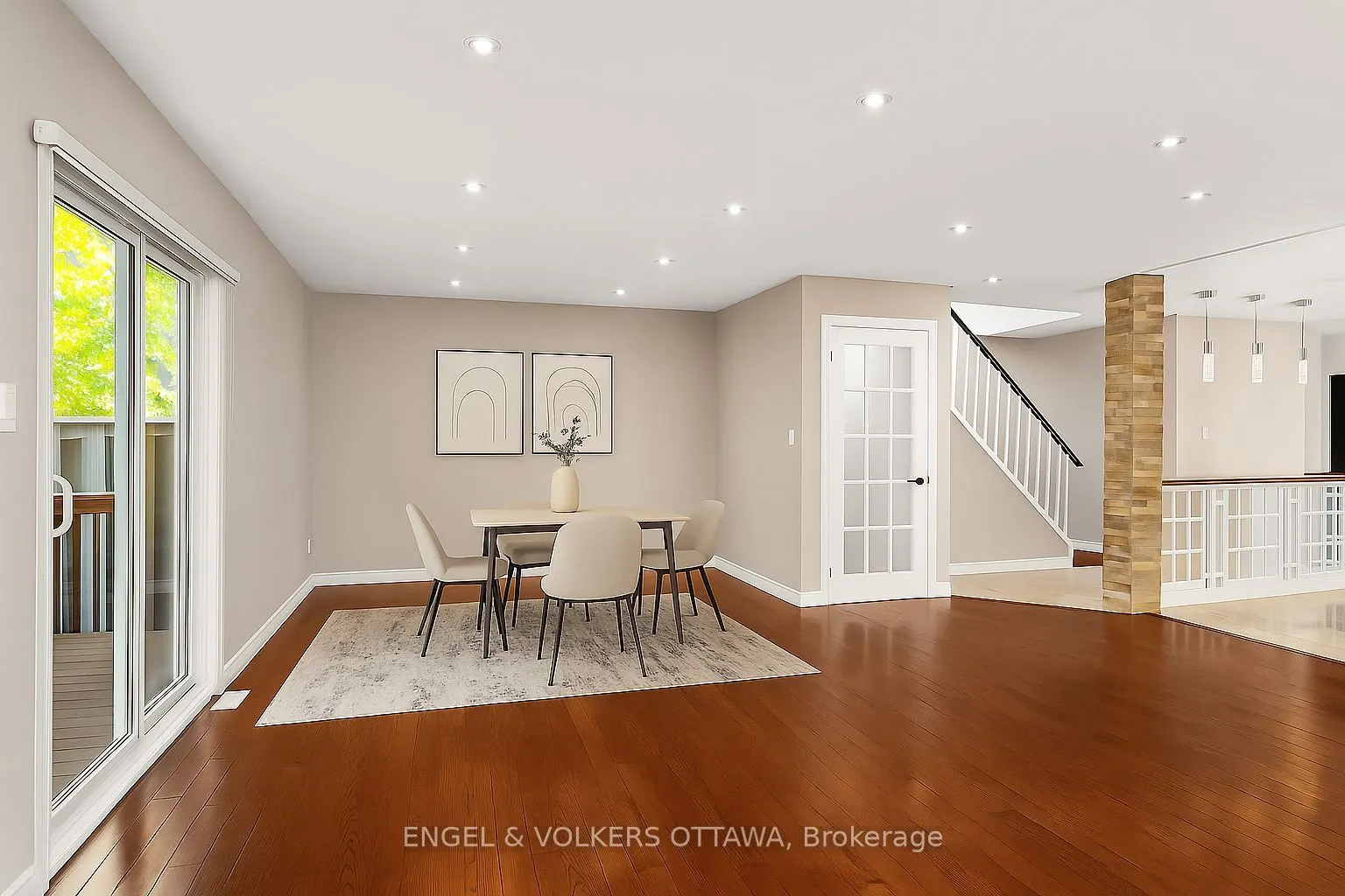 49 Burlington Crescent