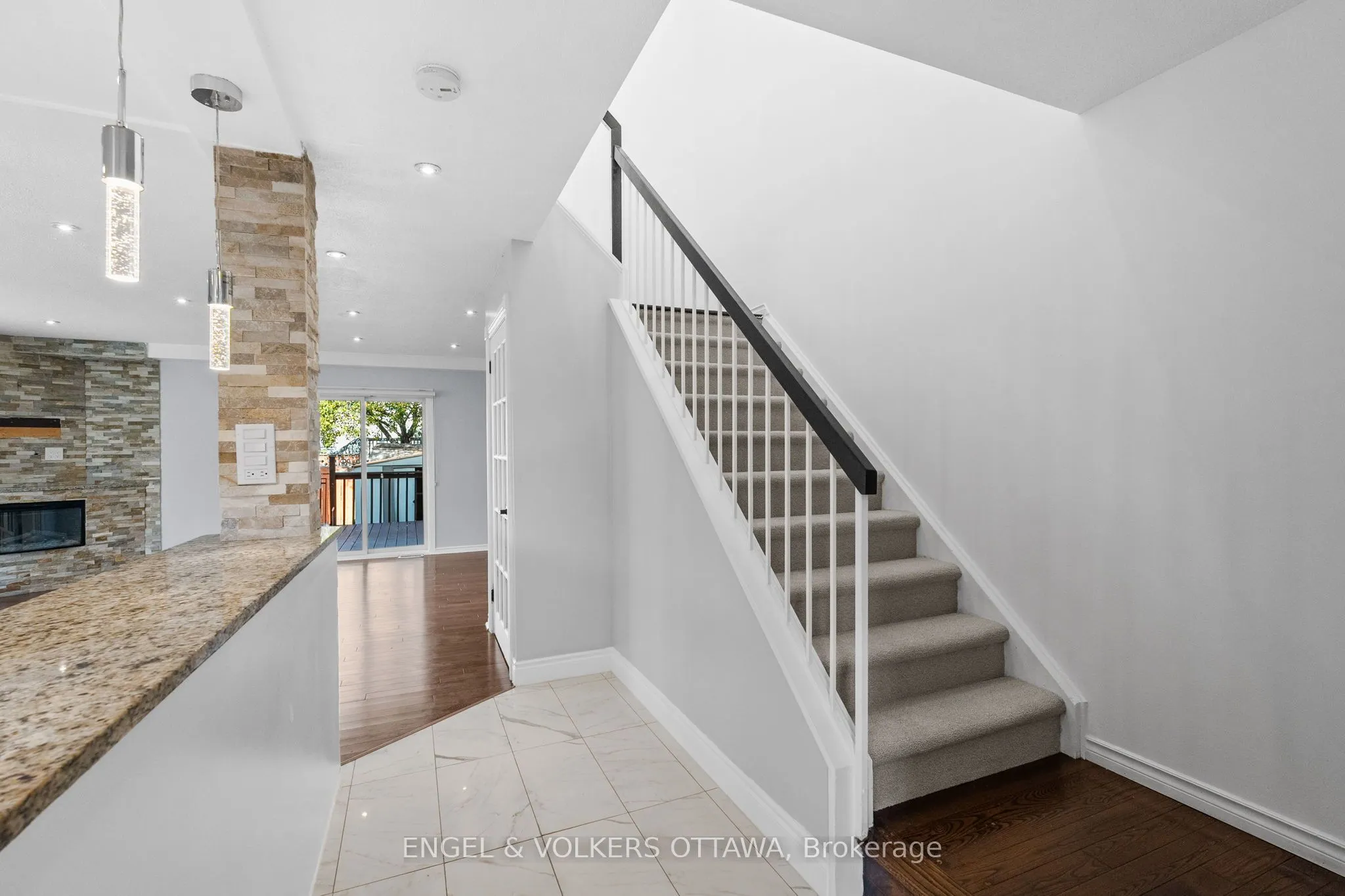 49 Burlington Crescent