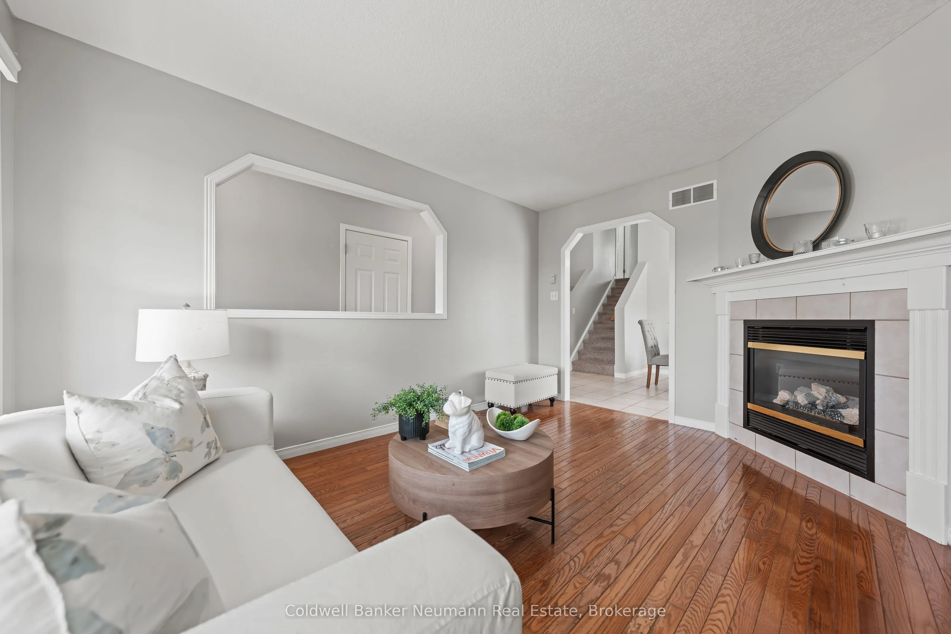 28 Bronwyn Place