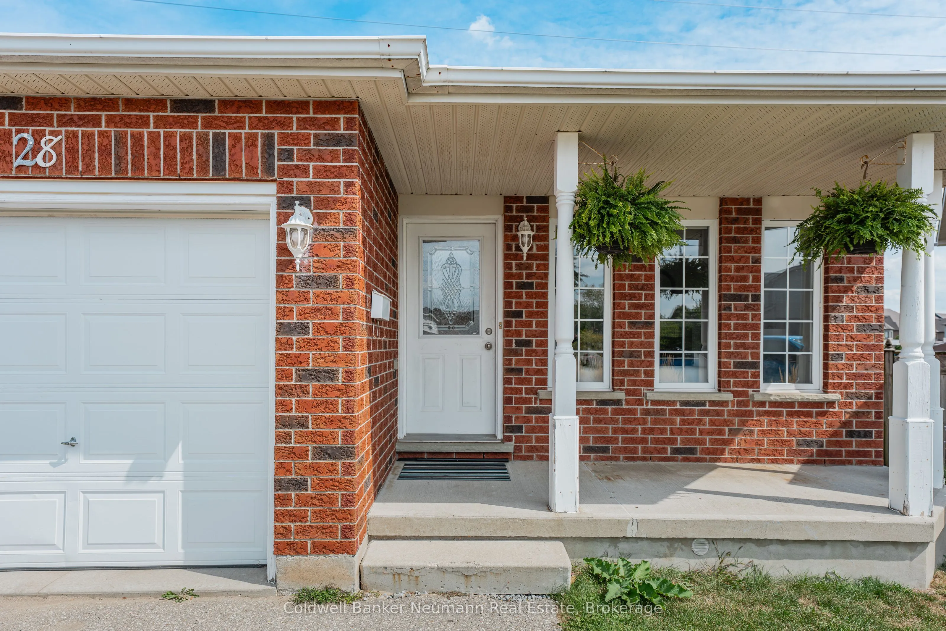 28 Bronwyn Place