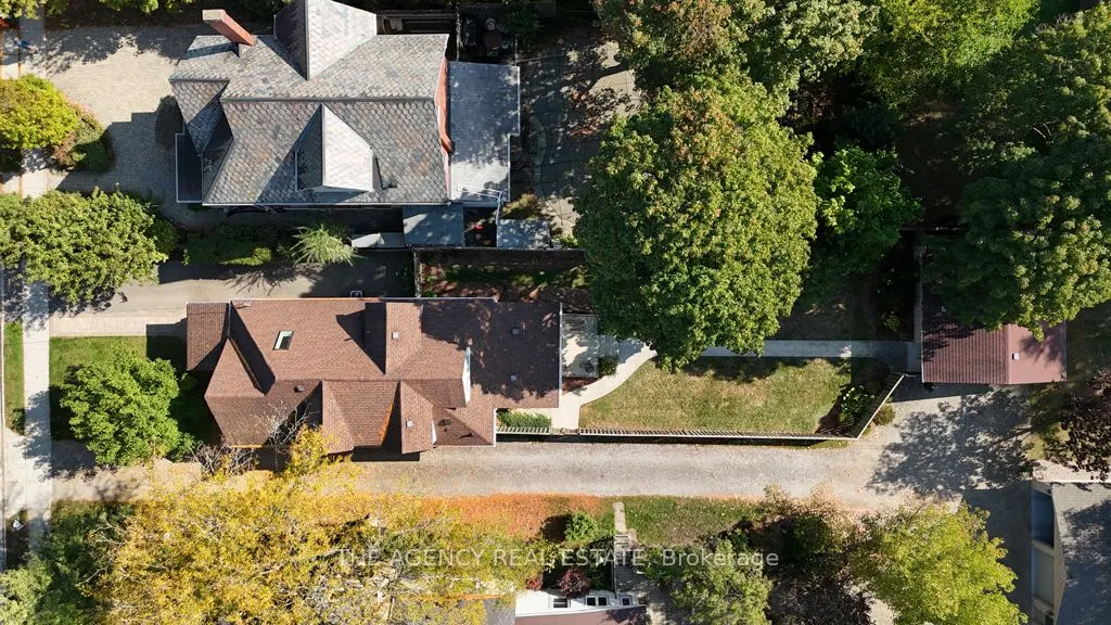 157 Duchess Avenue