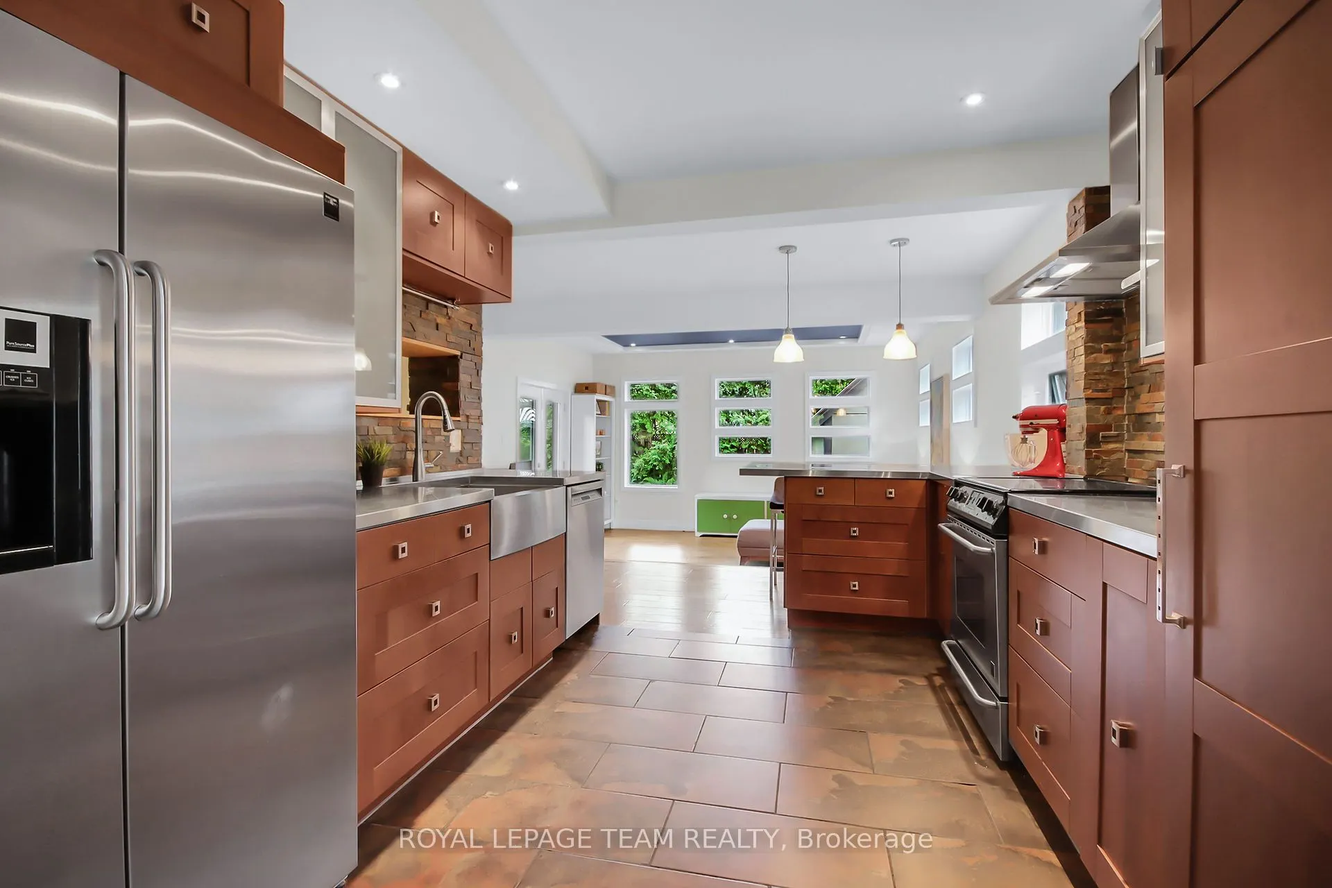 526 Highland Avenue