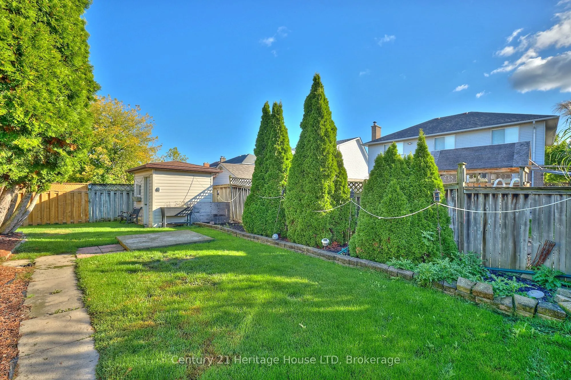 18 Bascary Crescent