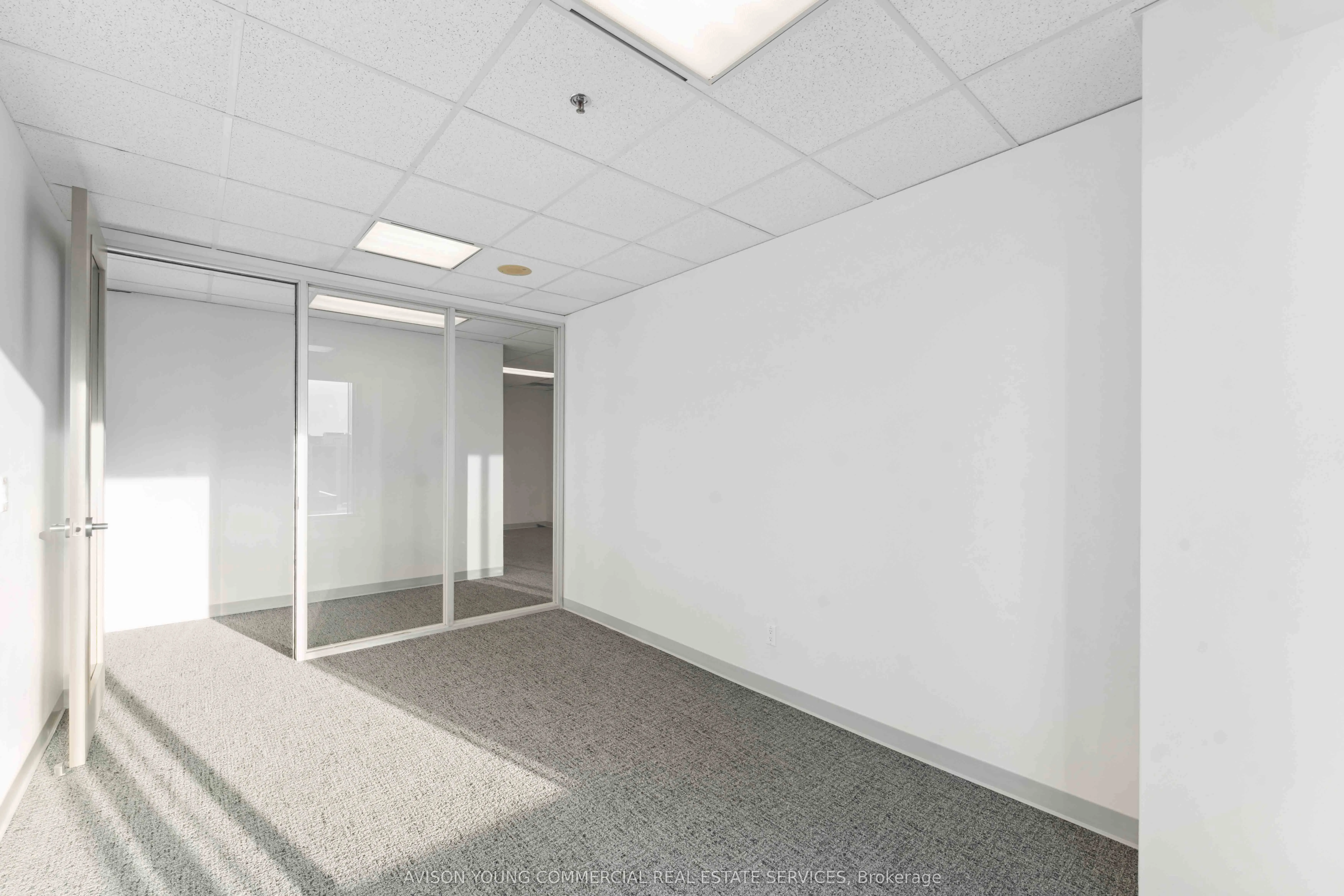 150 Metcalfe Street, #1000