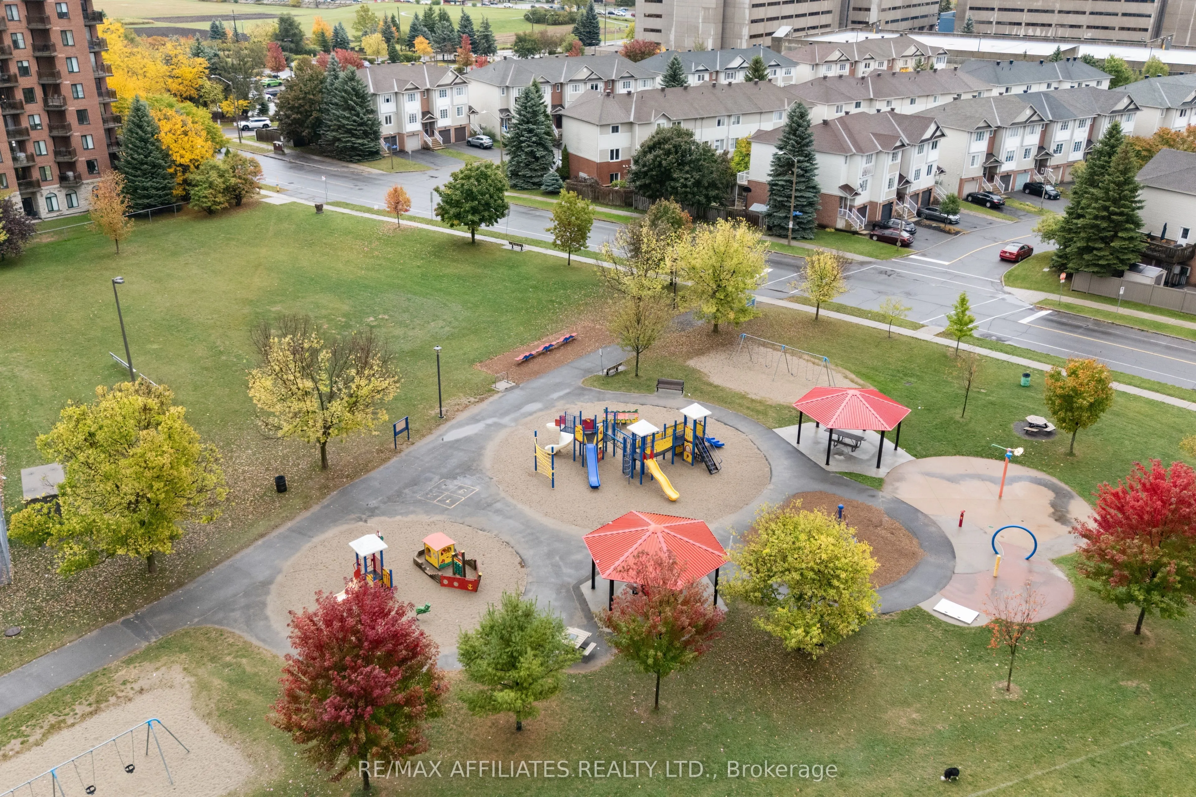 314 Central Park Drive, #1004