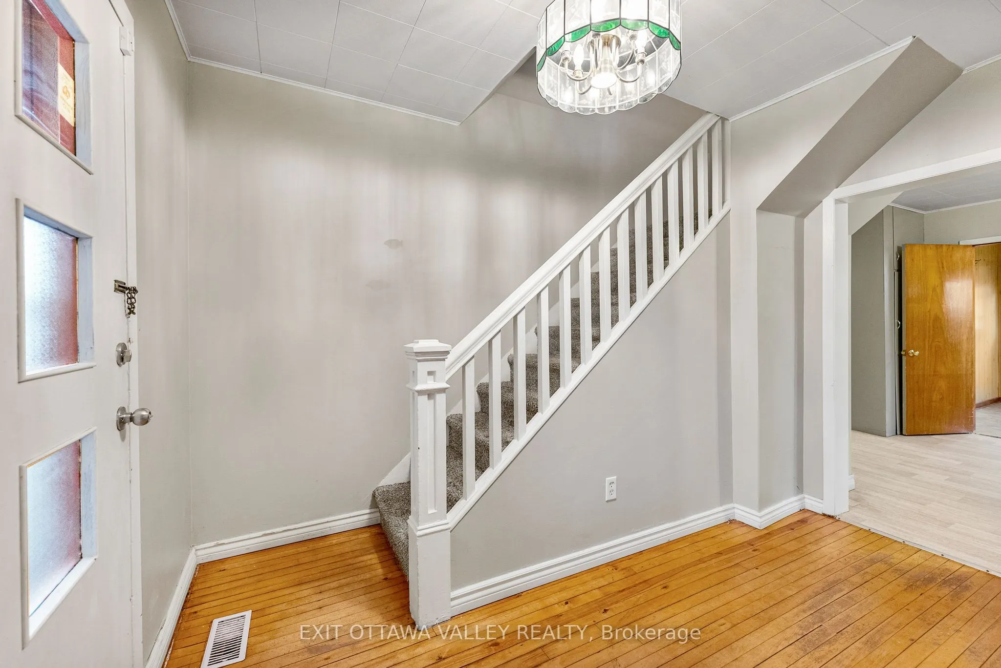 48 Needham Street