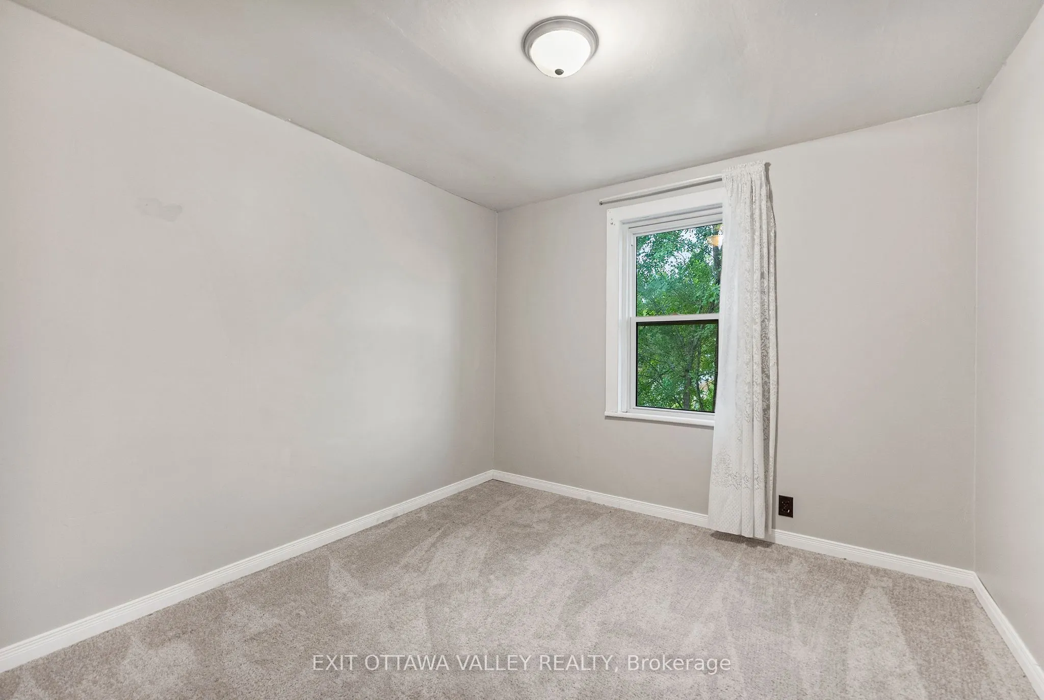 48 Needham Street