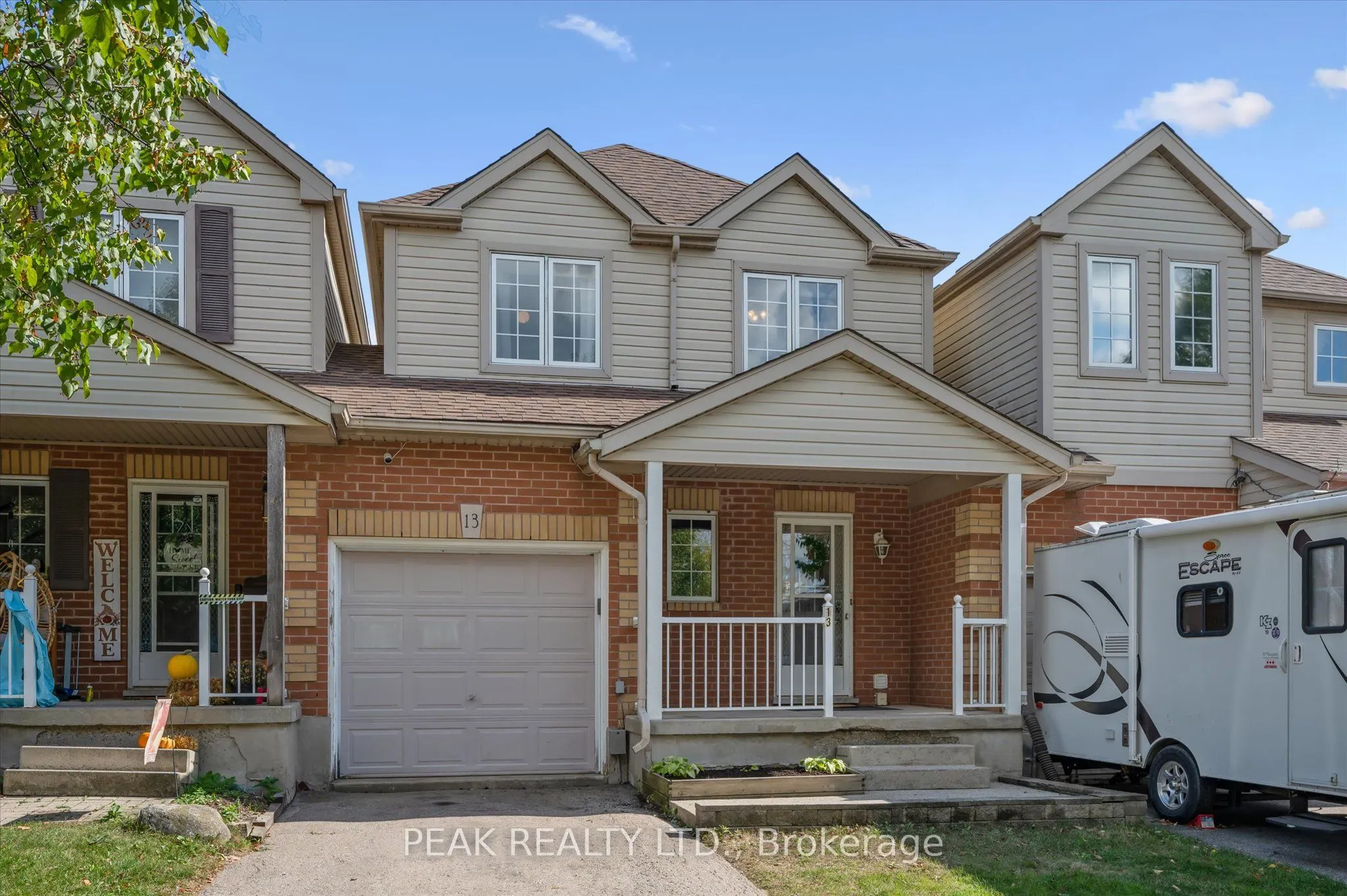 13 Harness Lane