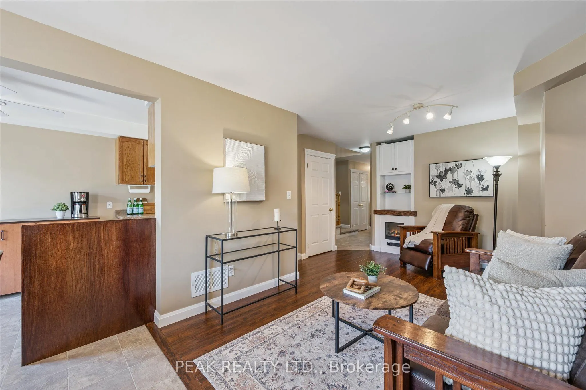 13 Harness Lane