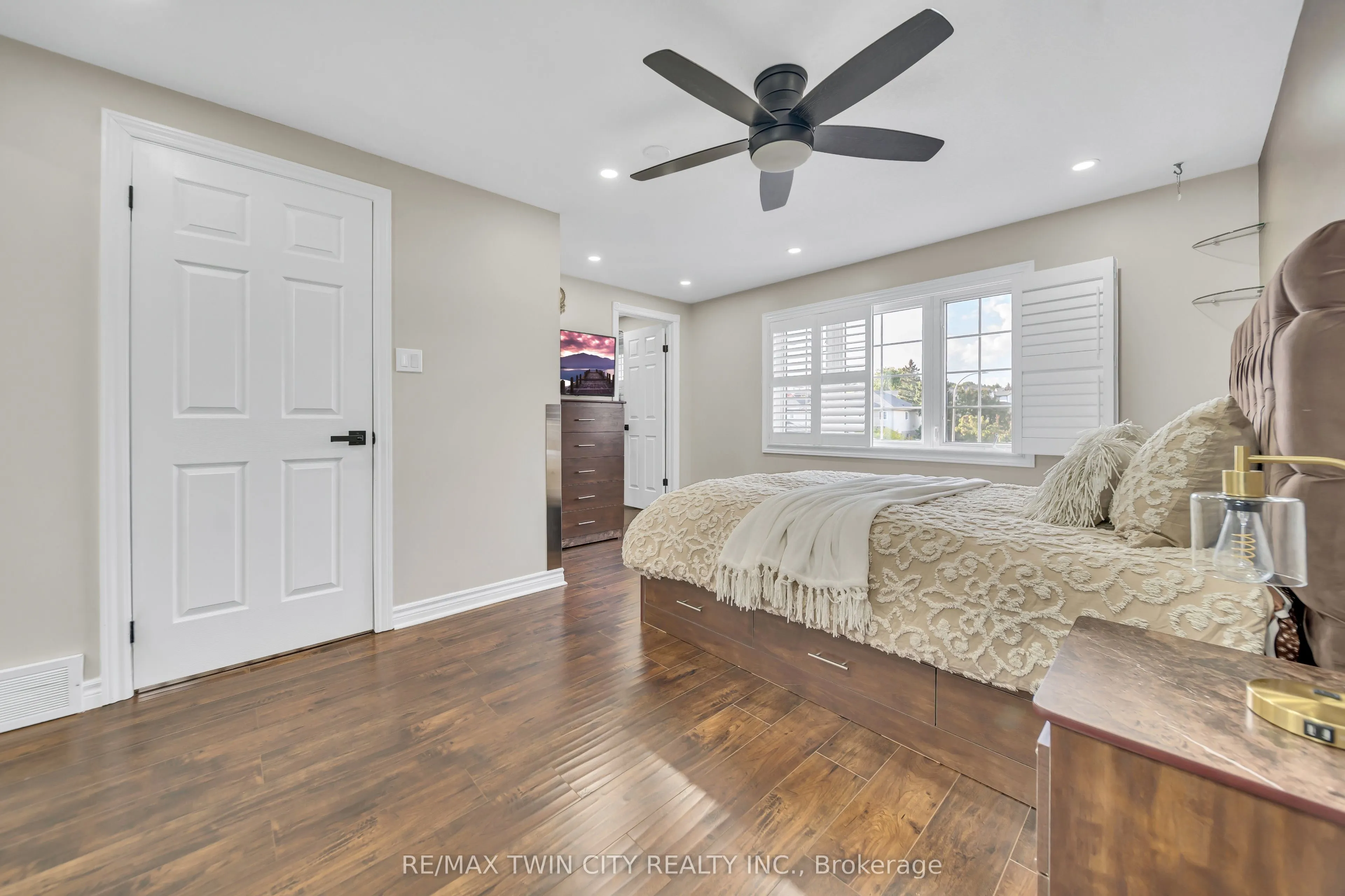 171 Resurrection Drive