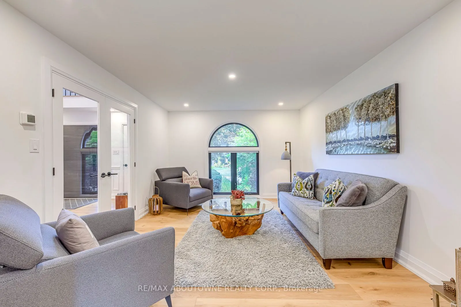 54 Deerview Avenue