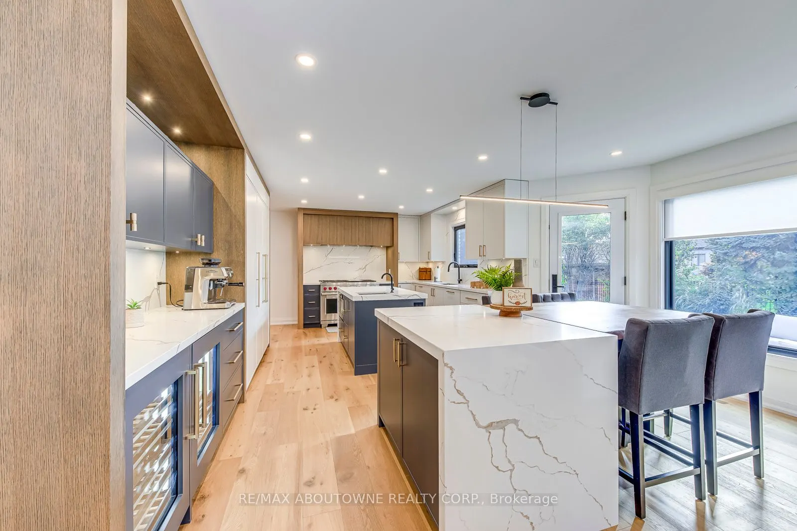 54 Deerview Avenue