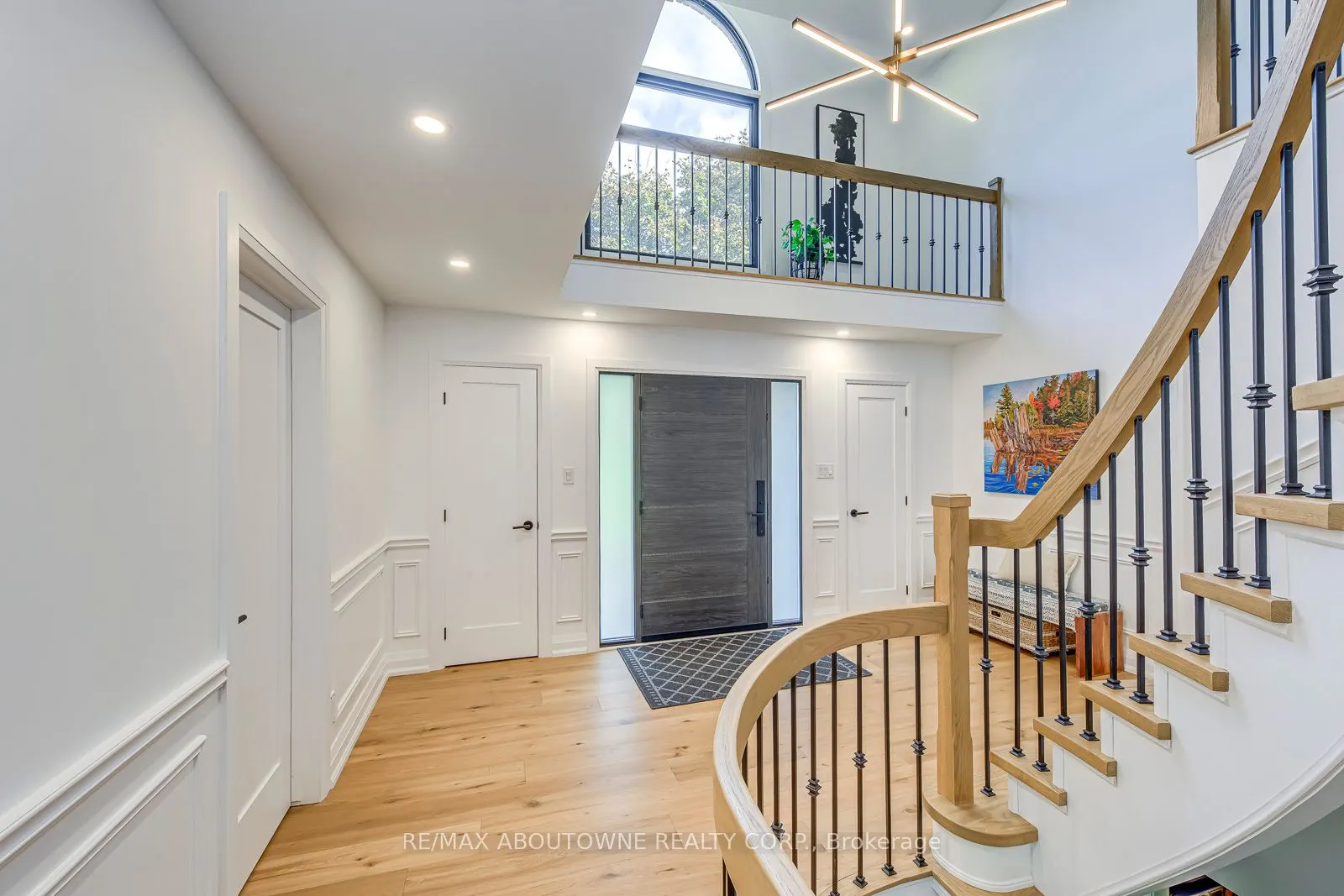 54 Deerview Avenue