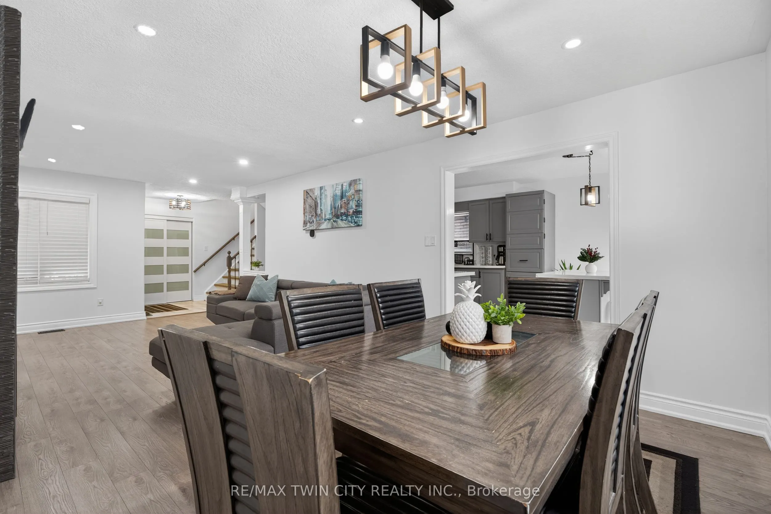 19 Marl Meadow Drive