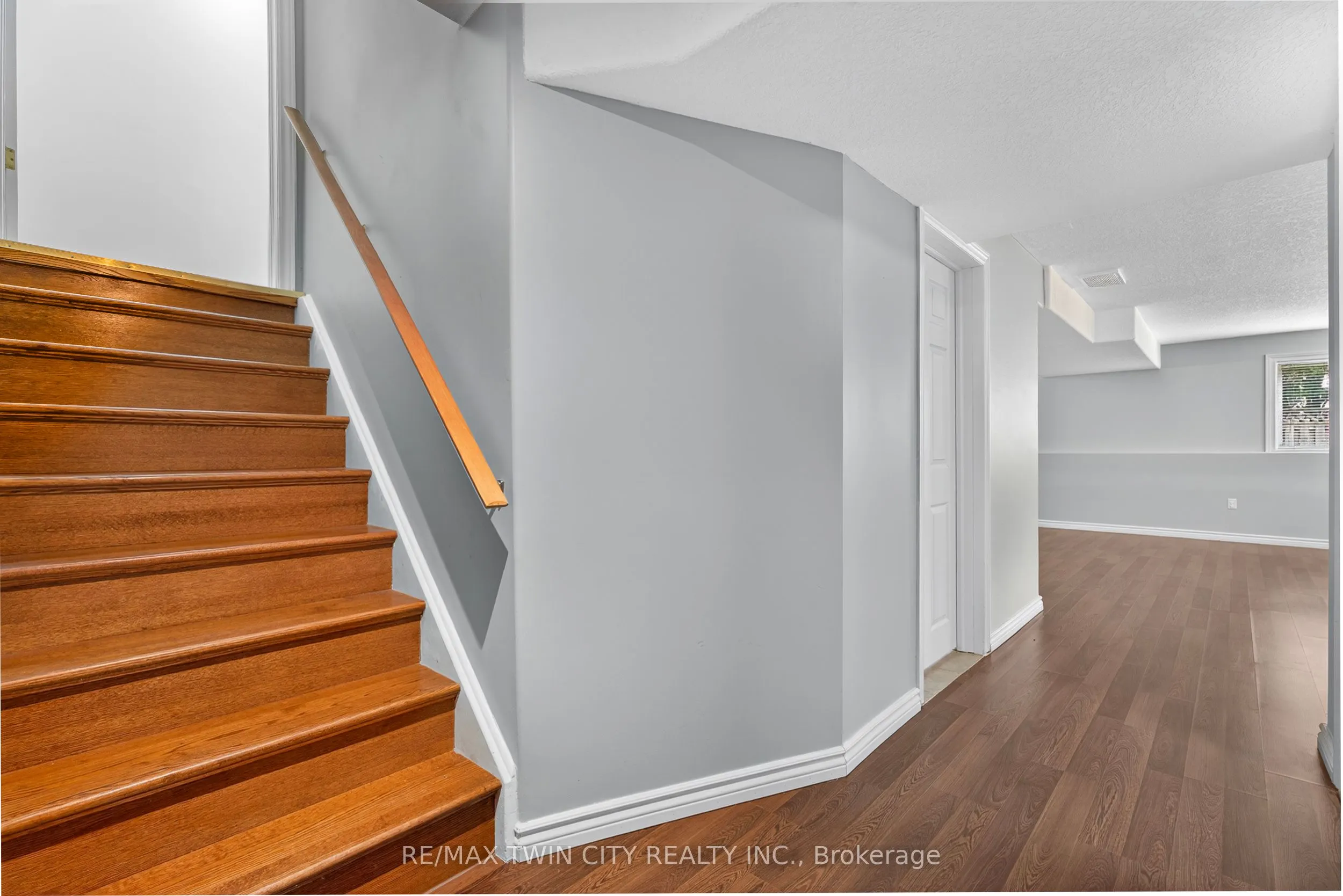 19 Marl Meadow Drive