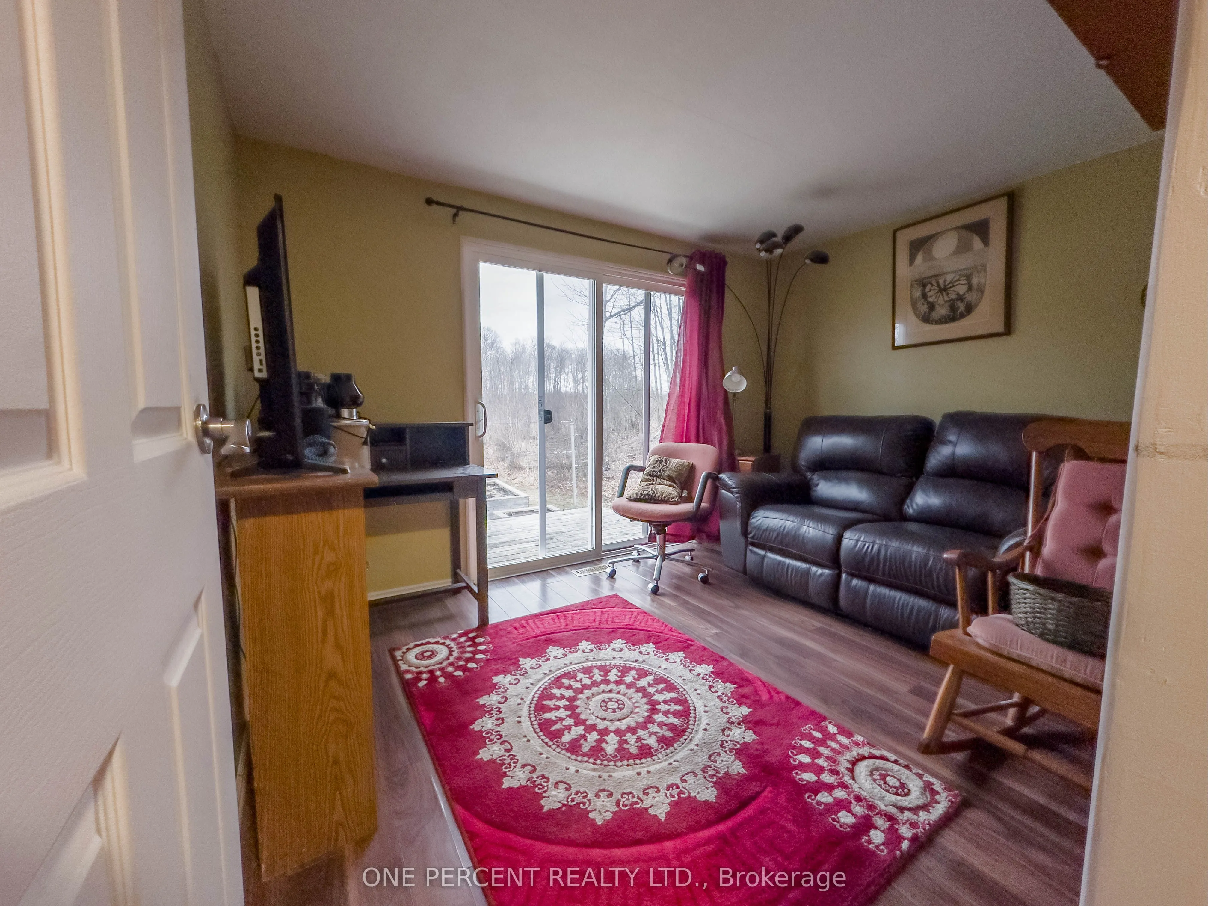 19656 Loyalist Parkway