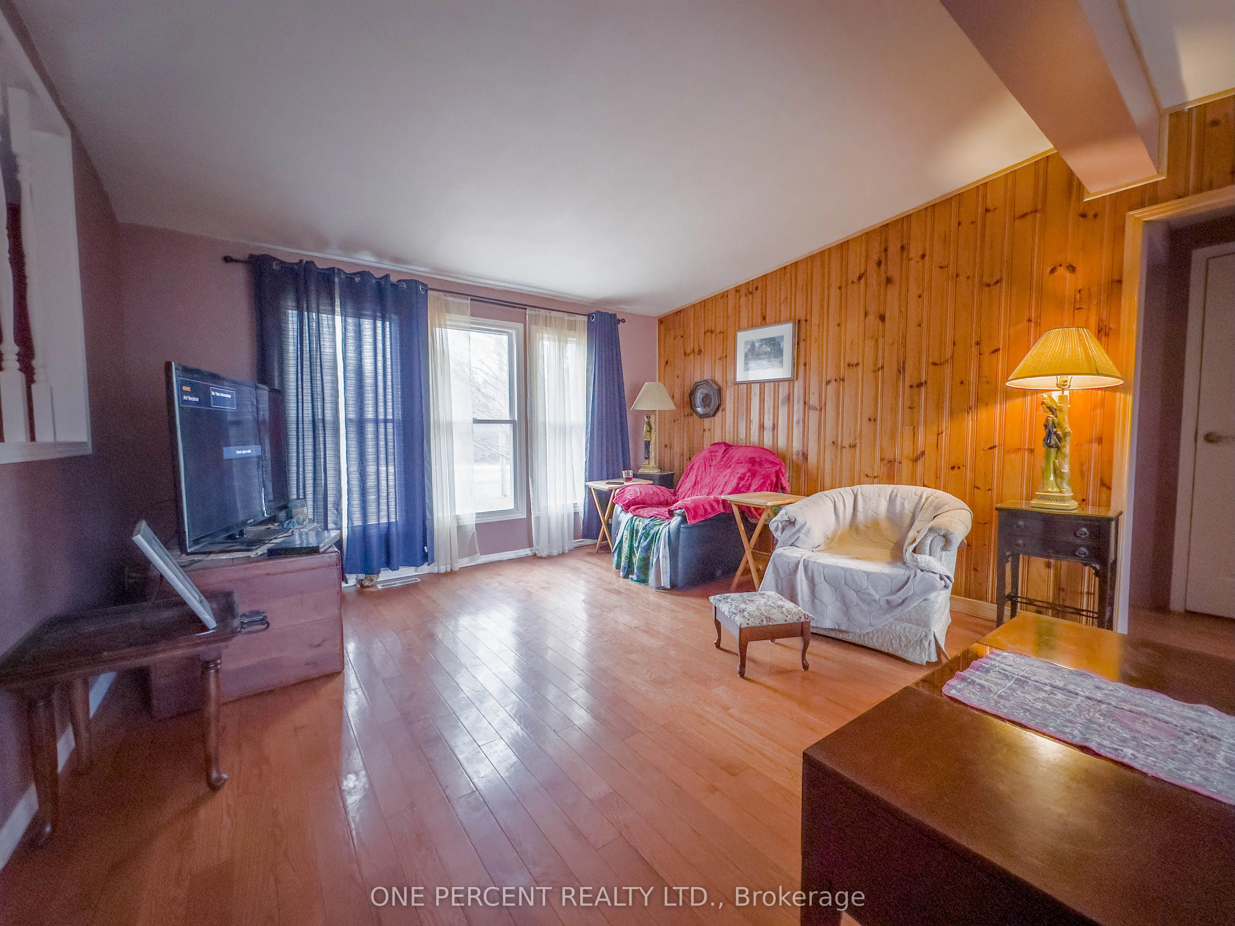19656 Loyalist Parkway