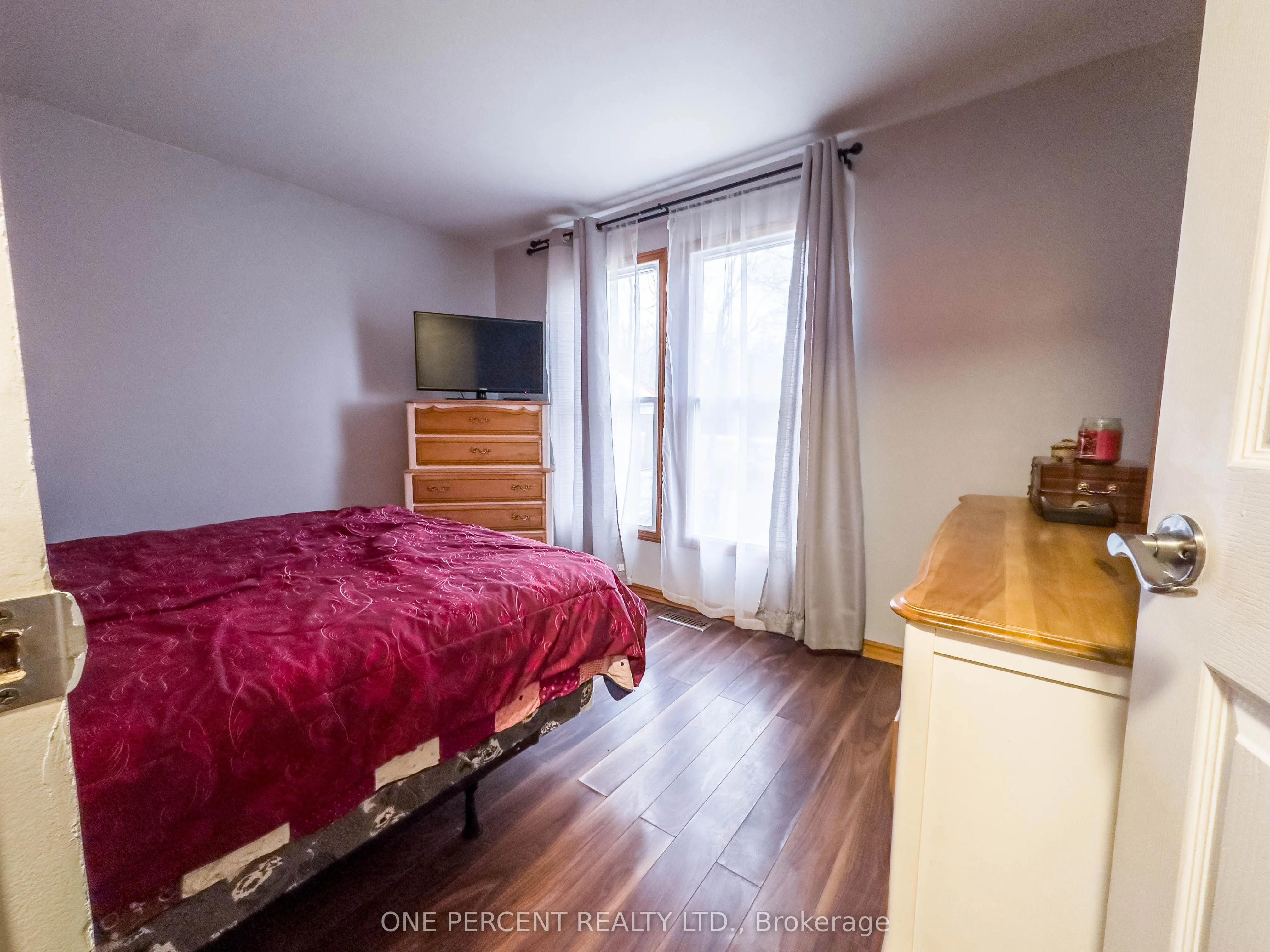 19656 Loyalist Parkway