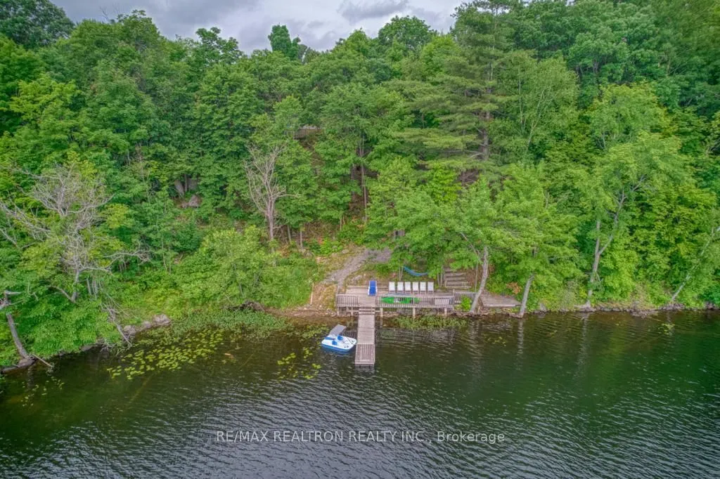 1073 Freeman Lane