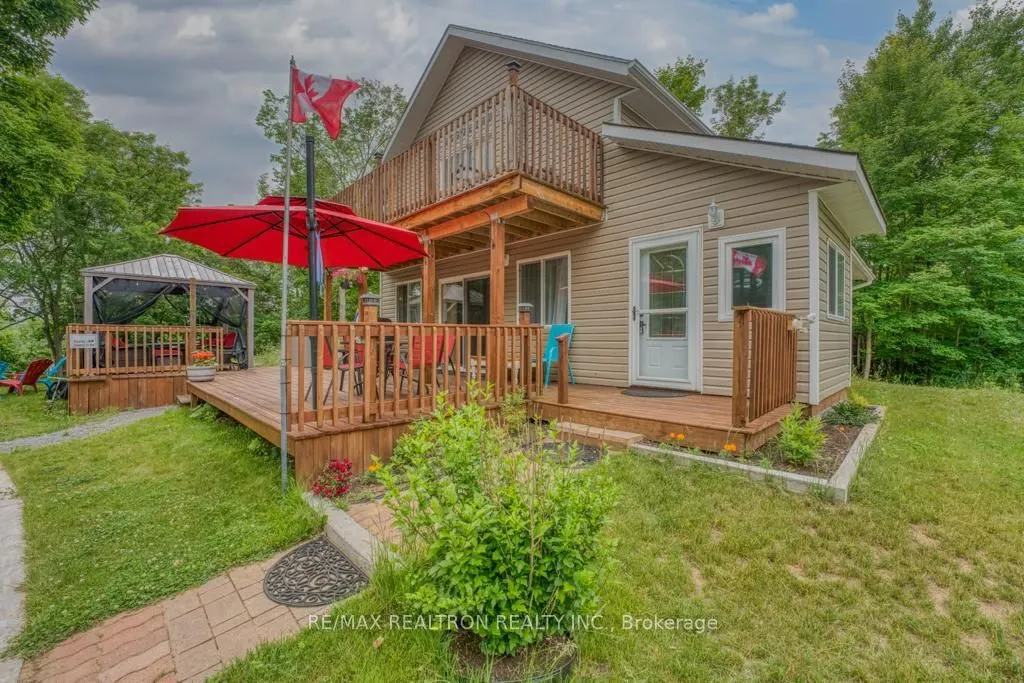 1073 Freeman Lane