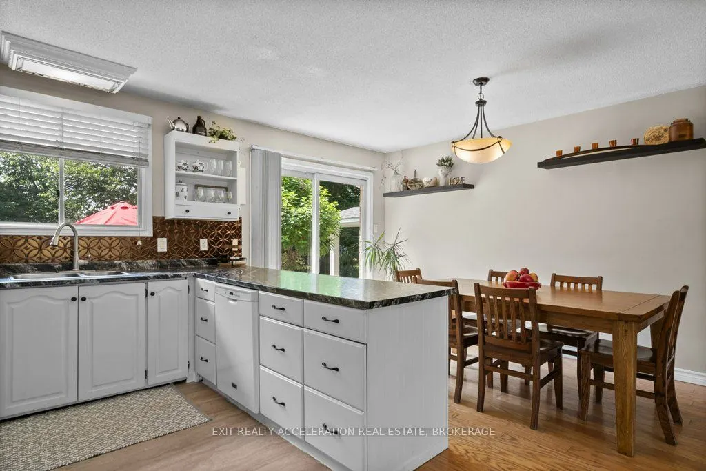 35 Riverview Drive