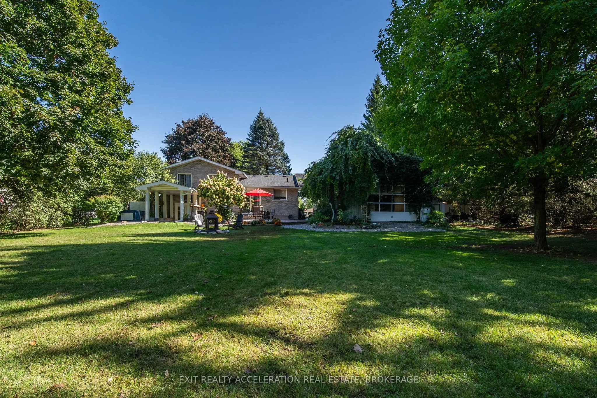 35 Riverview Drive