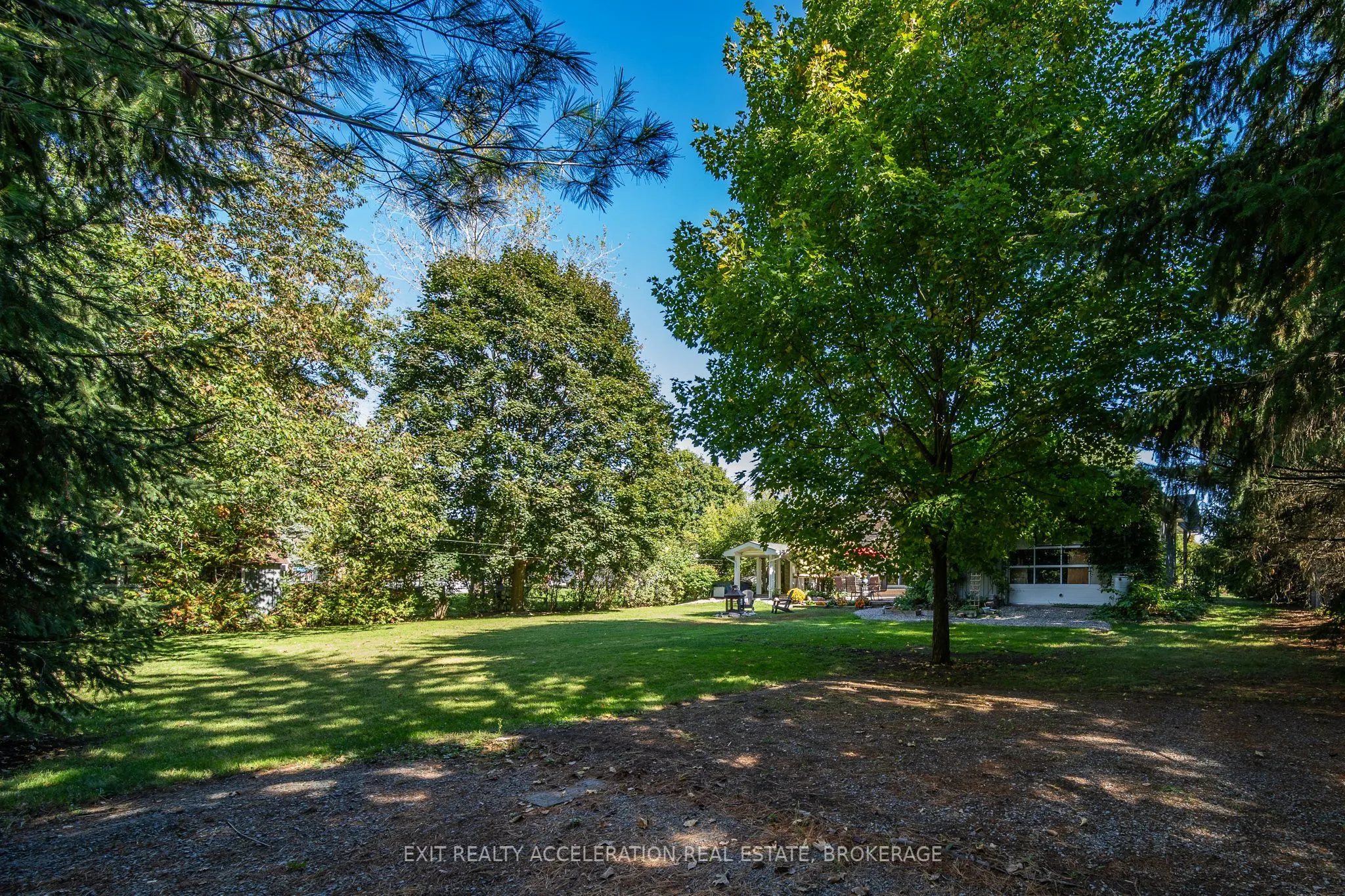 35 Riverview Drive