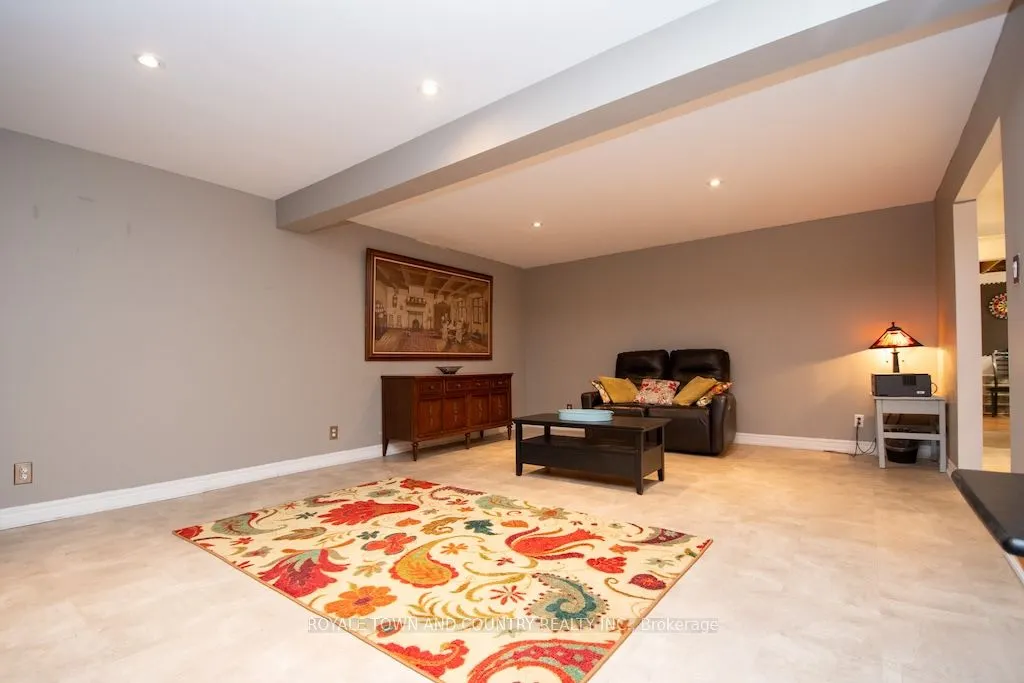 176 Elgin Street