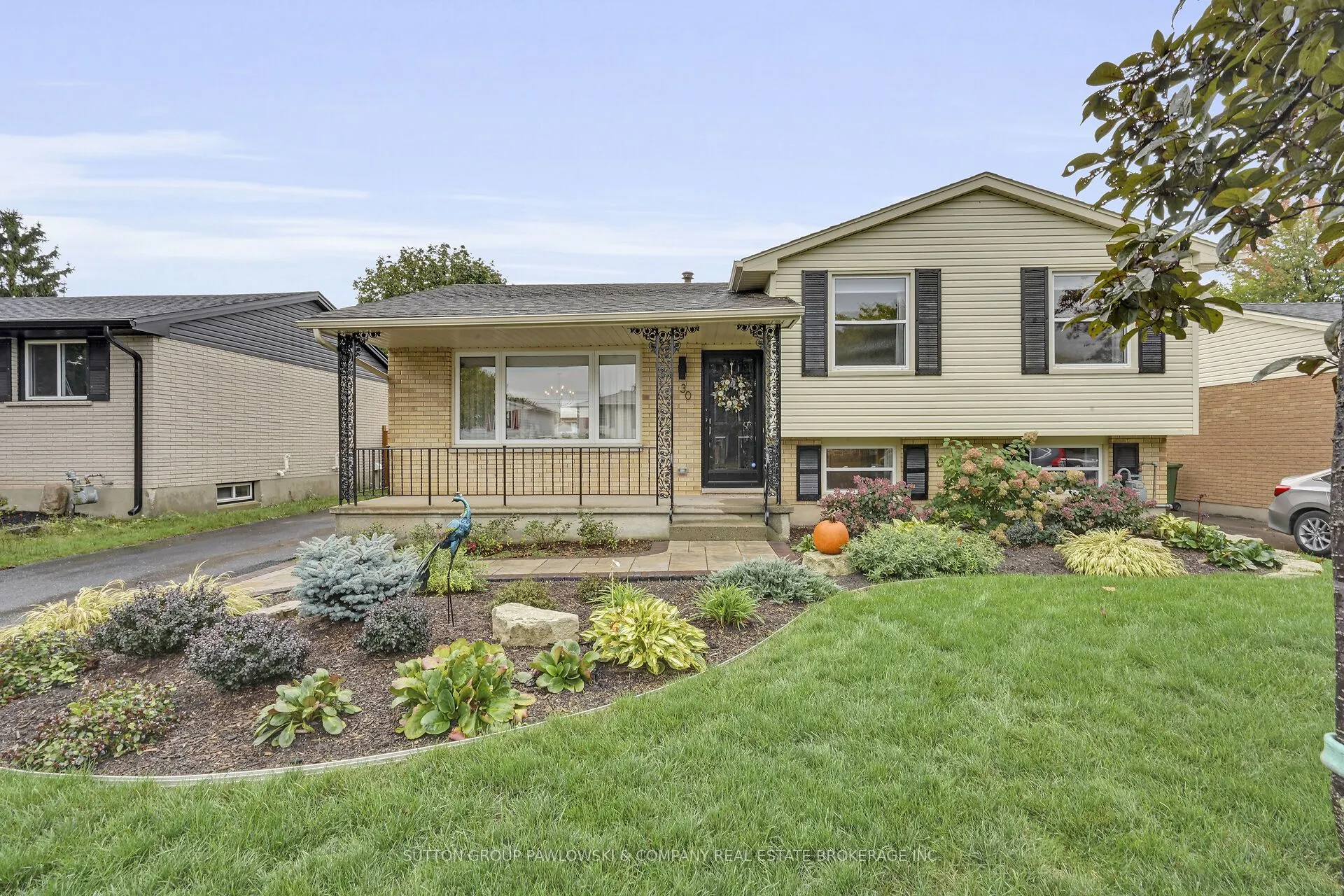 30 Leger Avenue