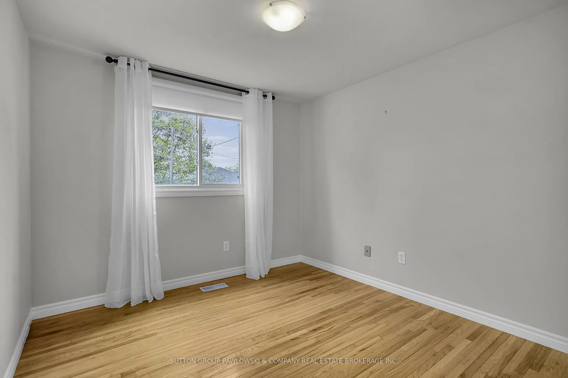 30 Leger Avenue