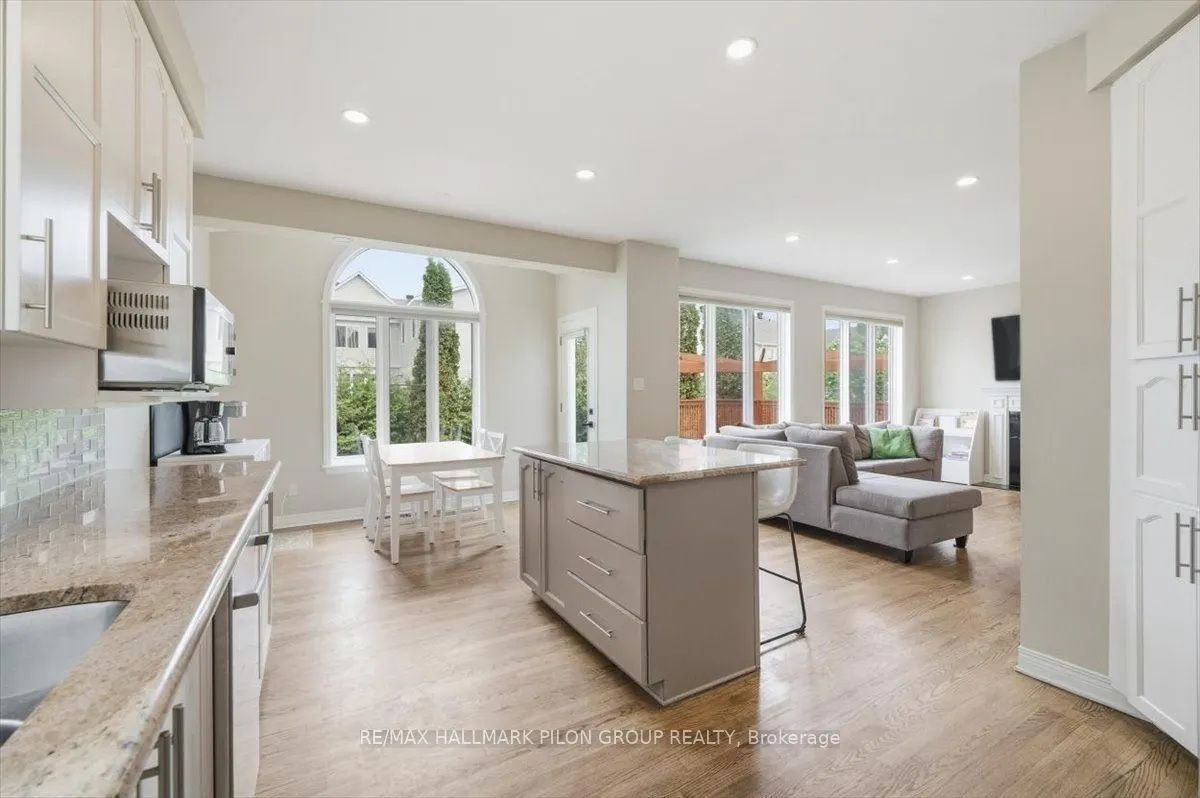 4434 Rainforest Drive