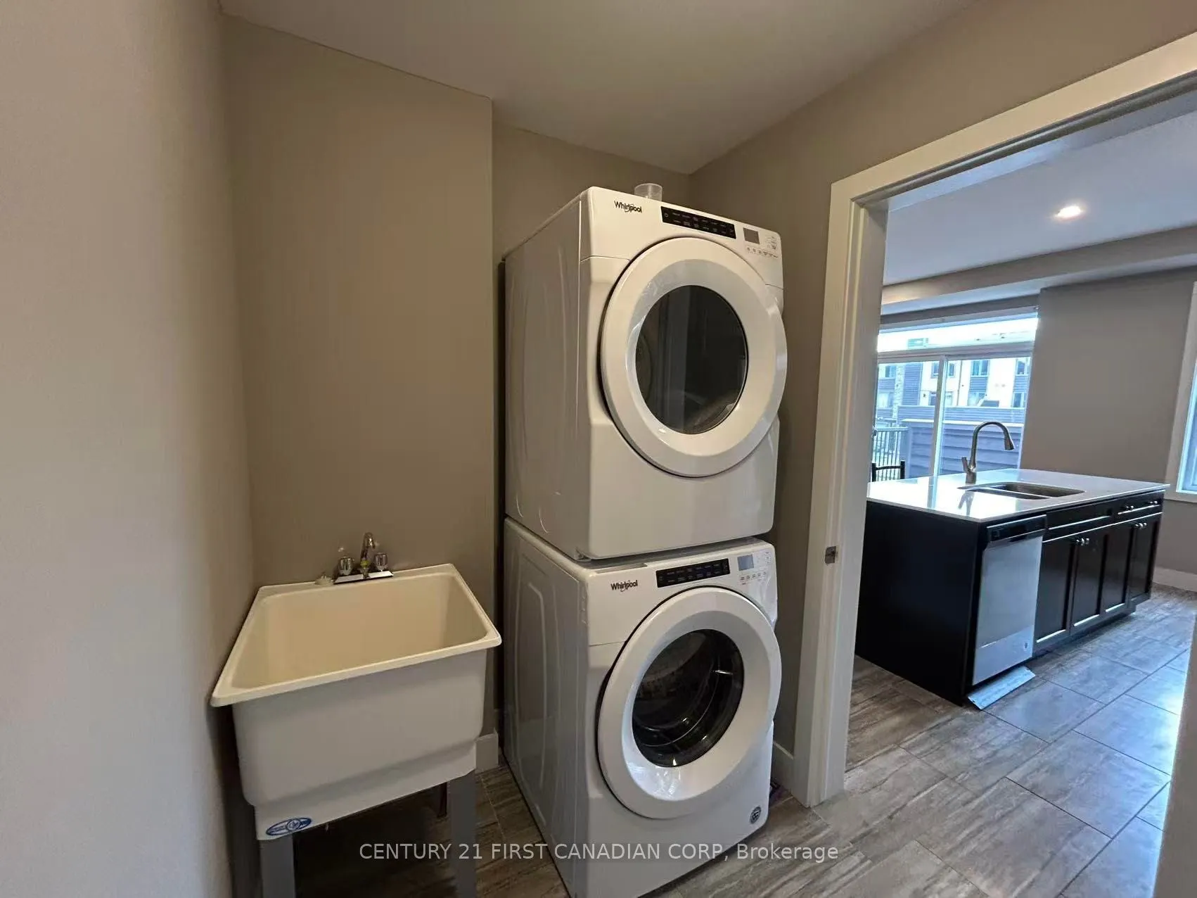 1960 Dalmagarry Road, #11