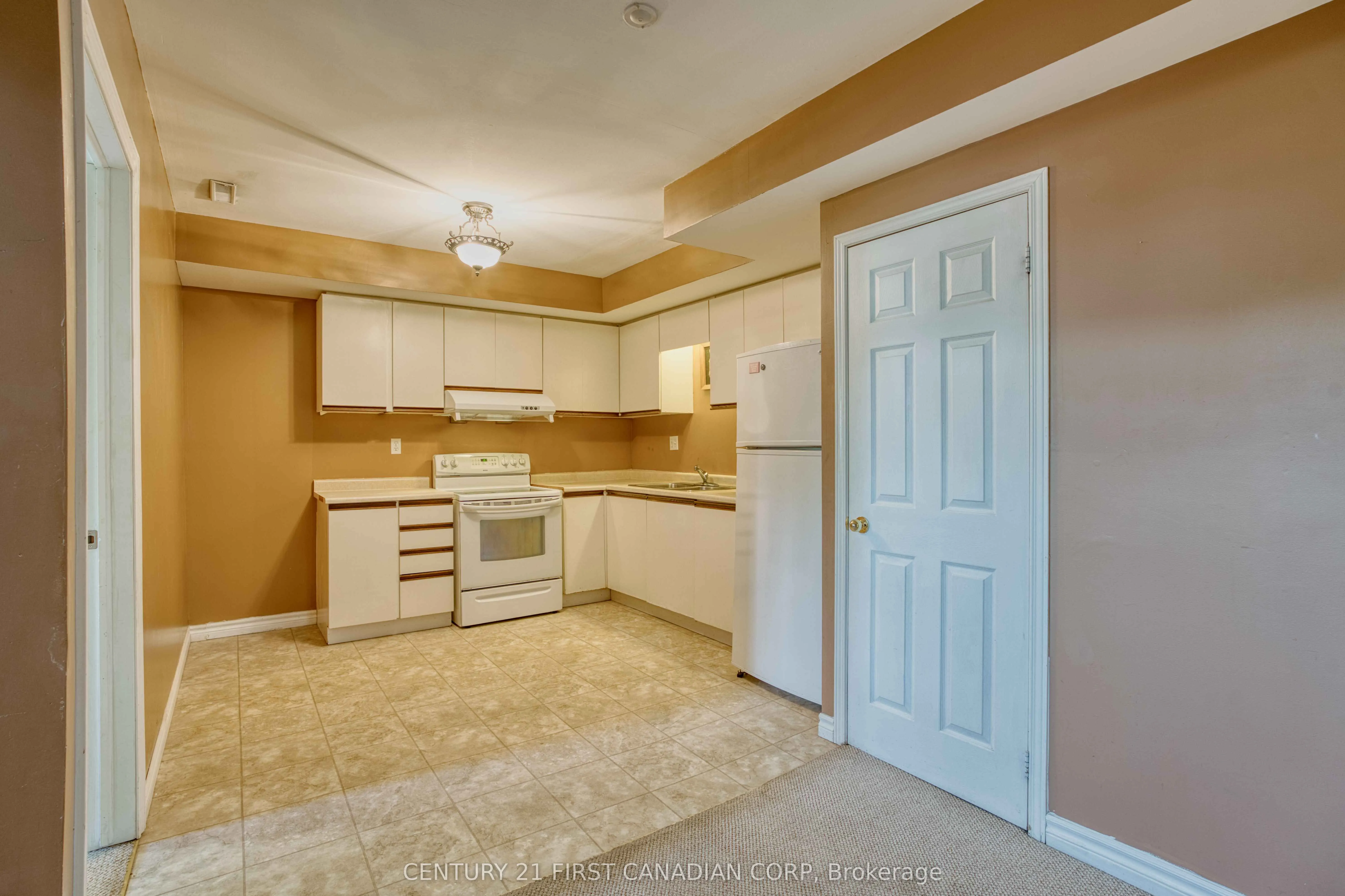 581 Forest Creek Place