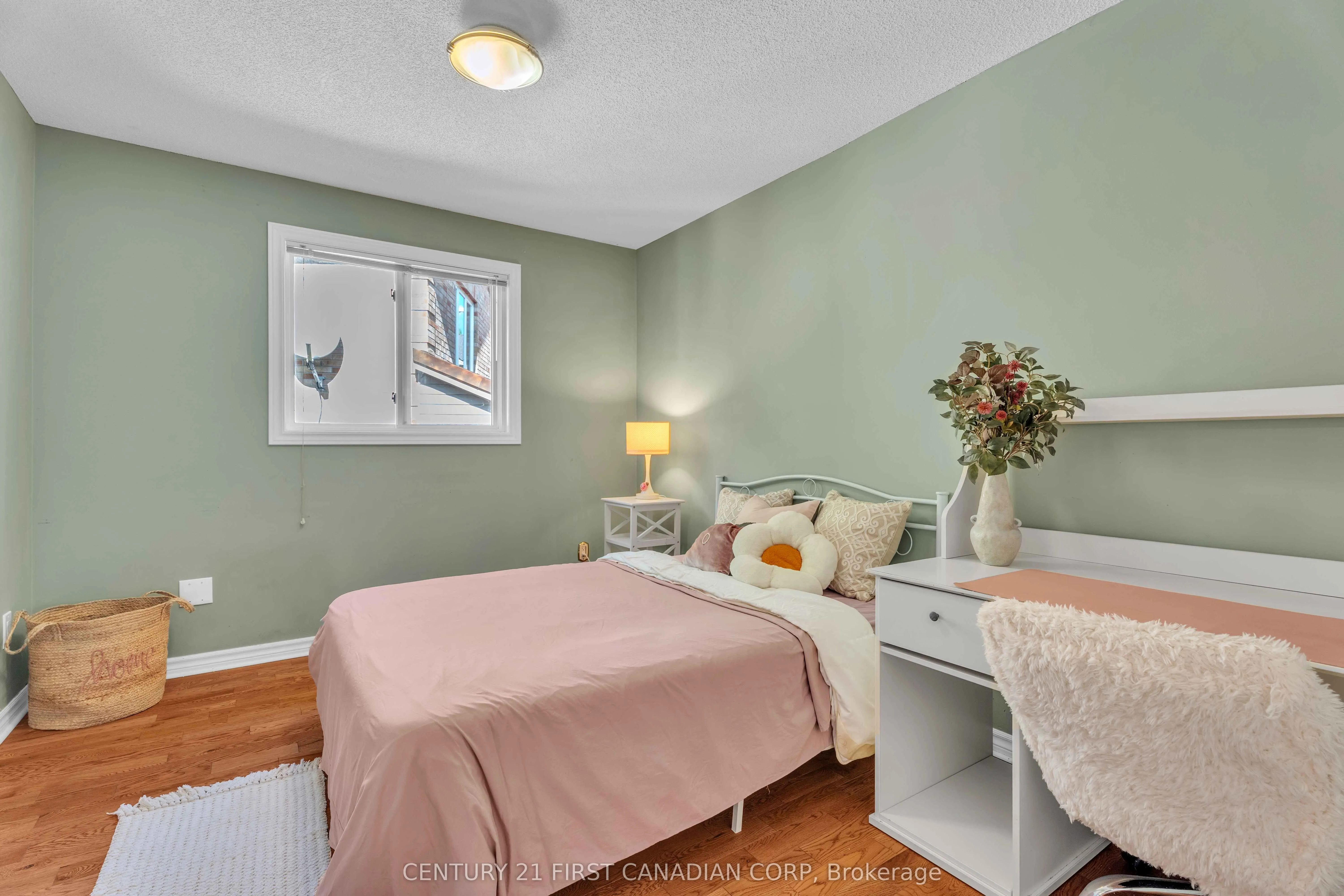 581 Forest Creek Place