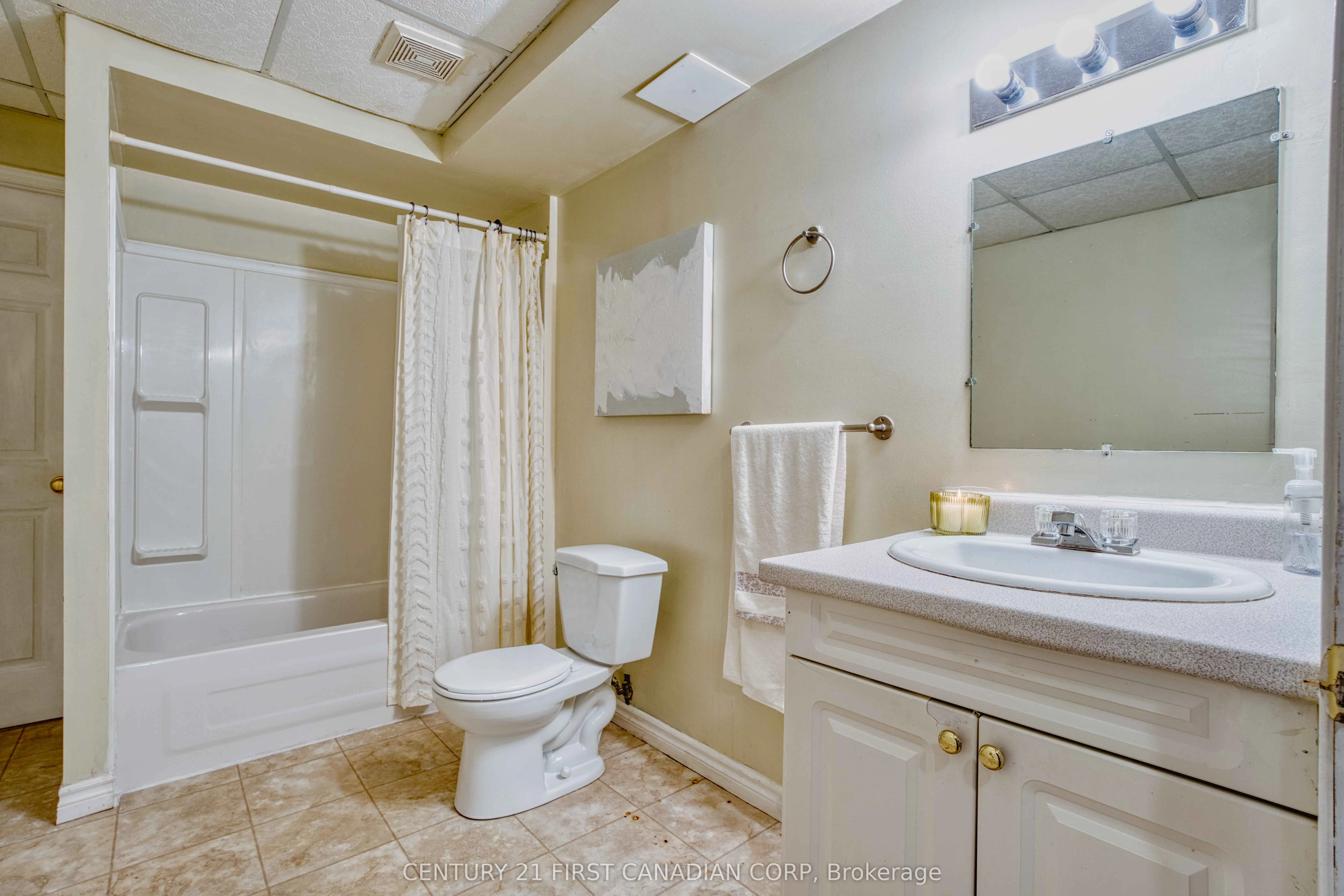 581 Forest Creek Place