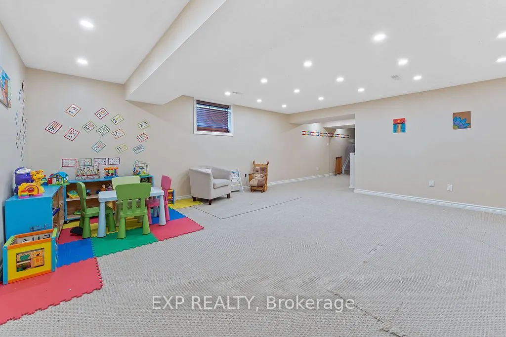 4085 Kelly Farm Drive