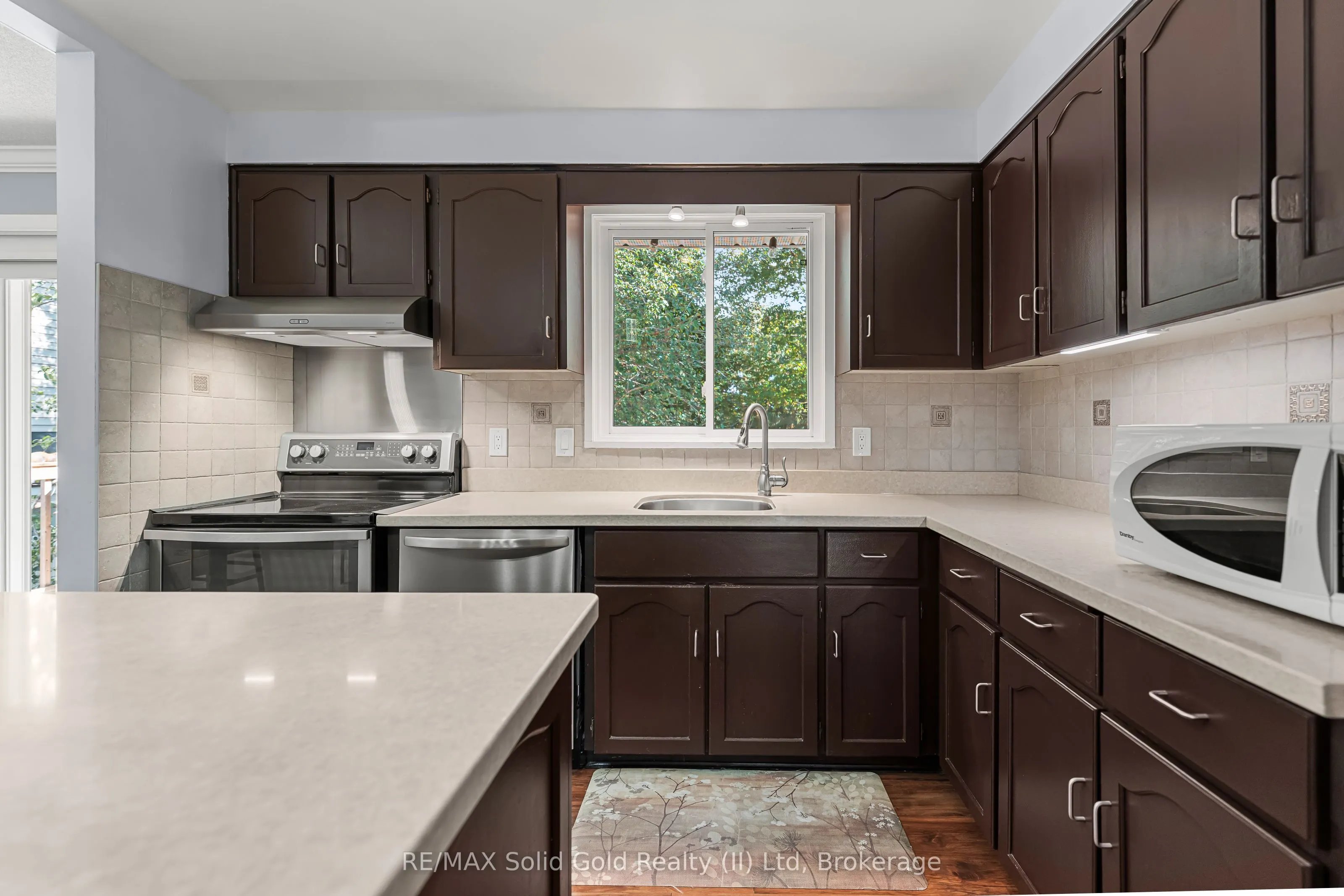 37 Thornhill Drive