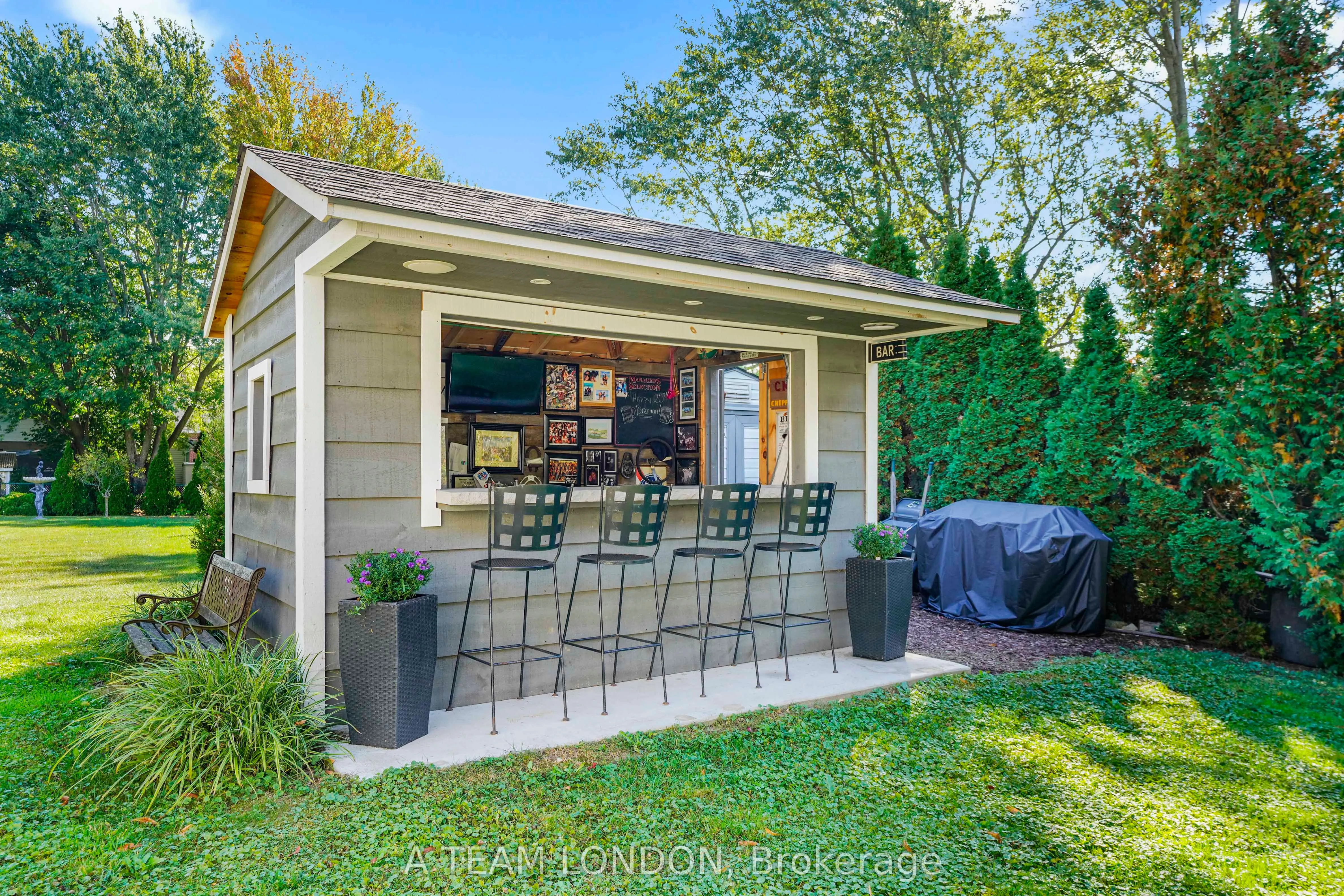 12 Huntington Terrace