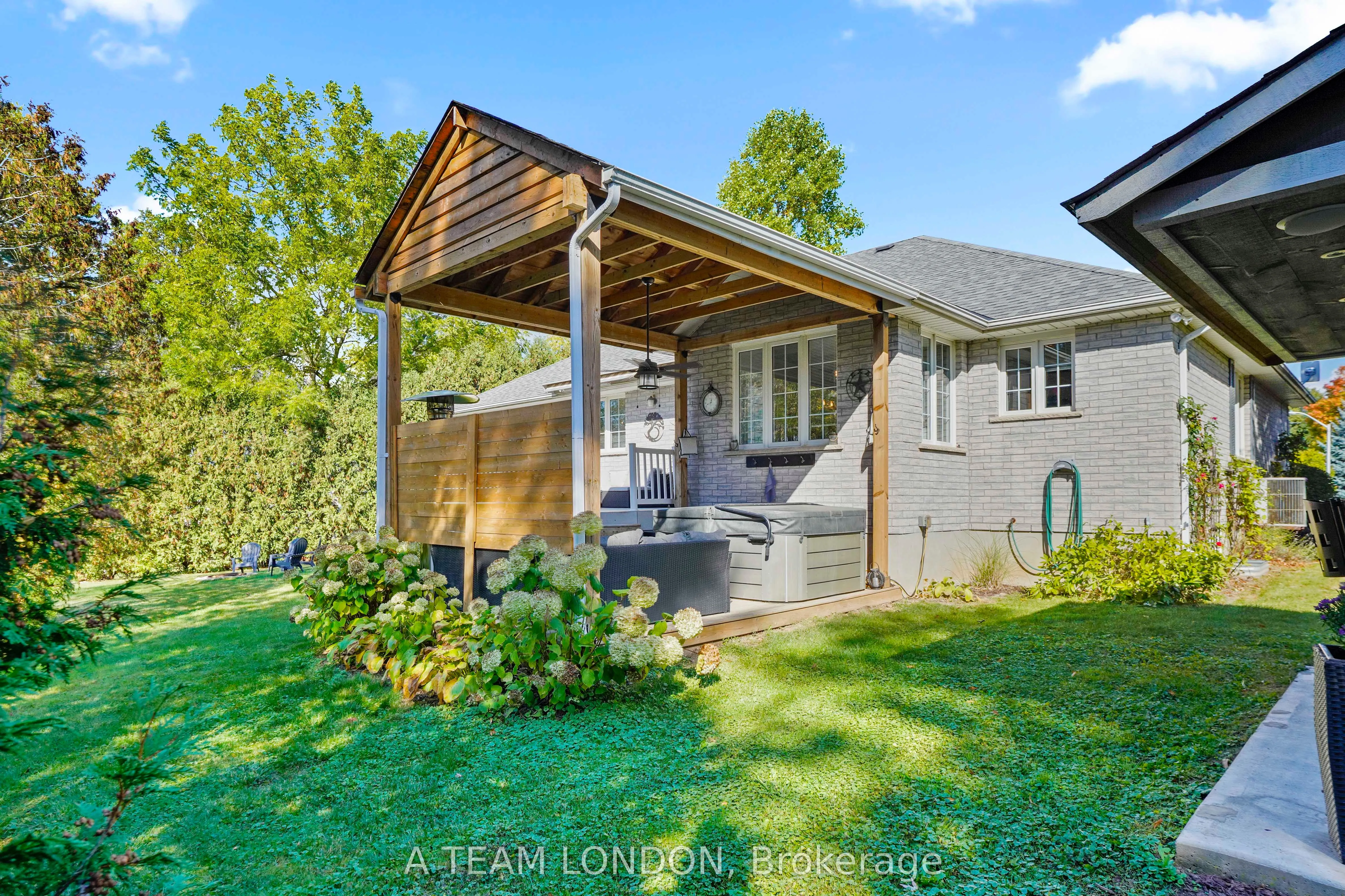 12 Huntington Terrace