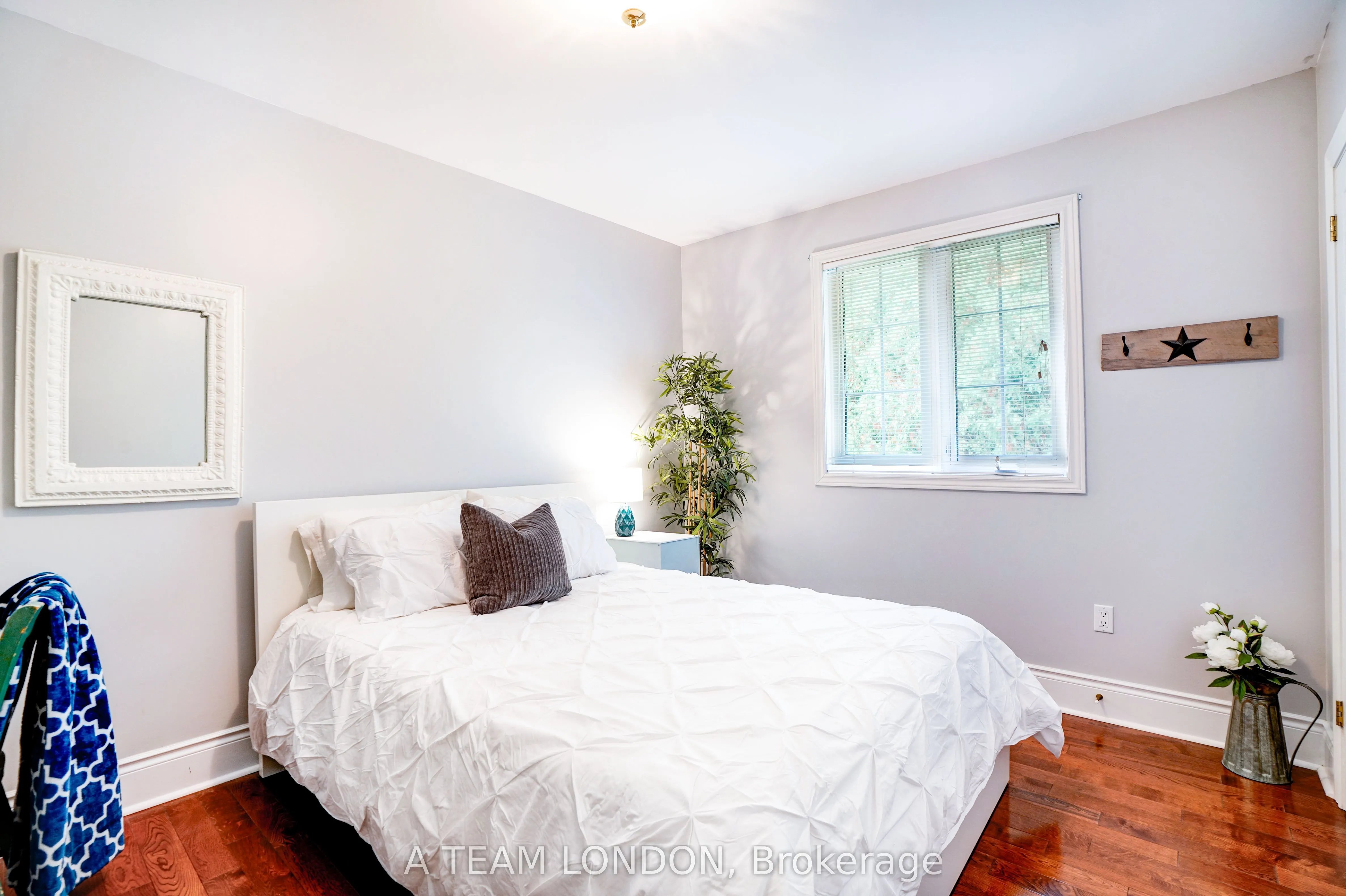 12 Huntington Terrace