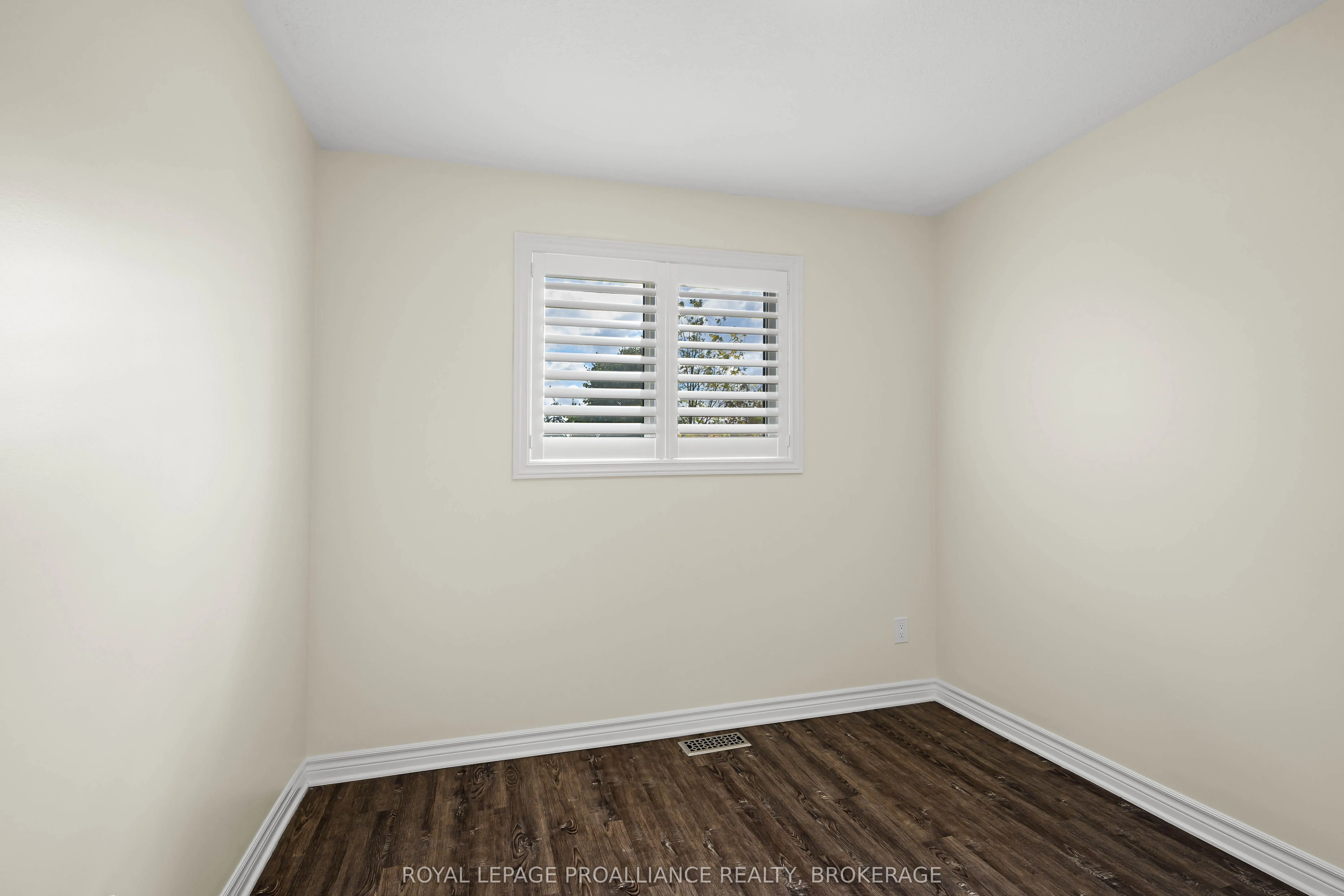 909 Blossom Street