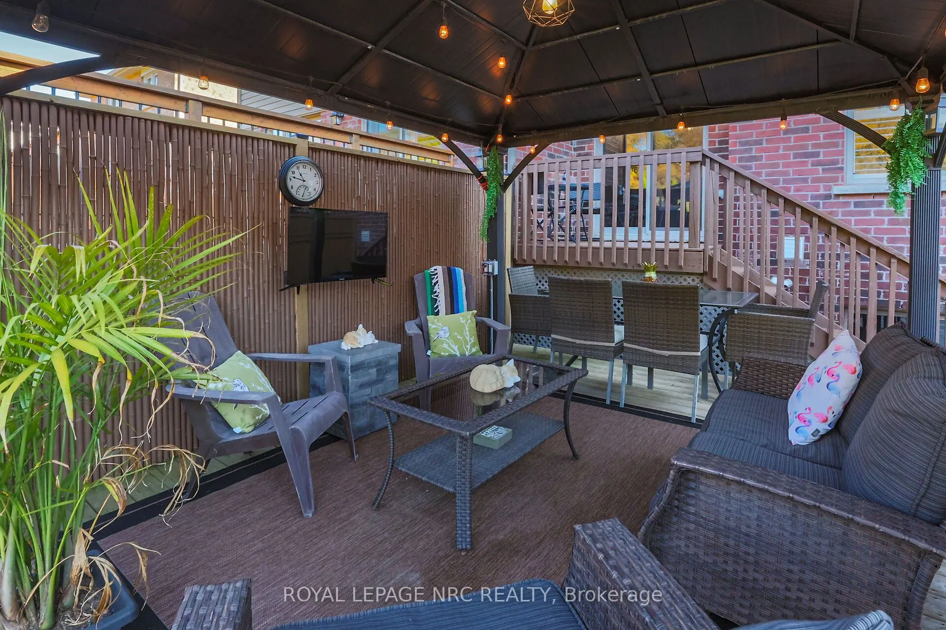 8681 Dogwood Crescent