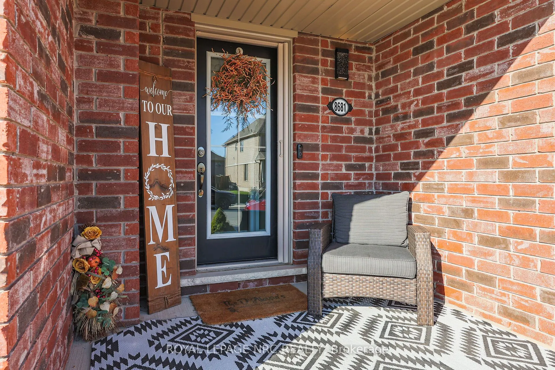8681 Dogwood Crescent