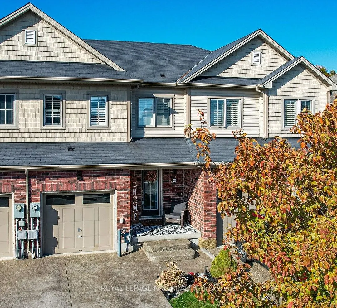 8681 Dogwood Crescent