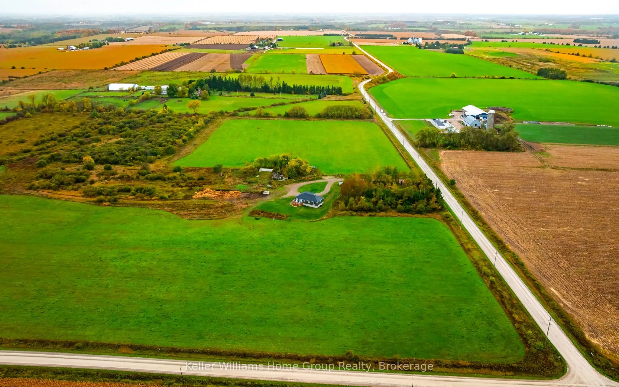 244274 5 Sideroad