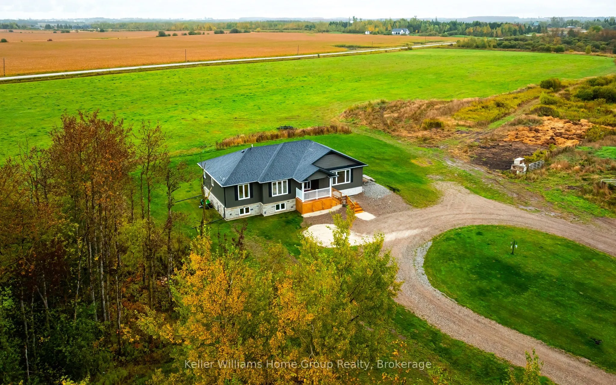244274 5 Sideroad