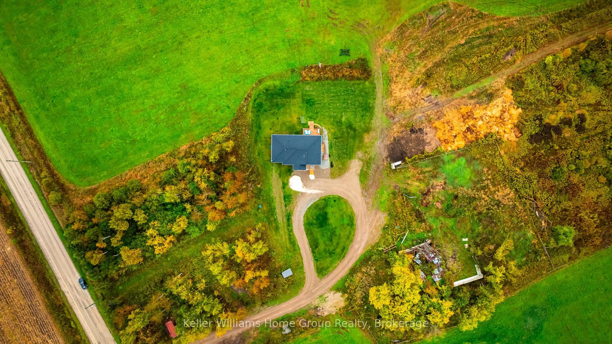 244274 5 Sideroad